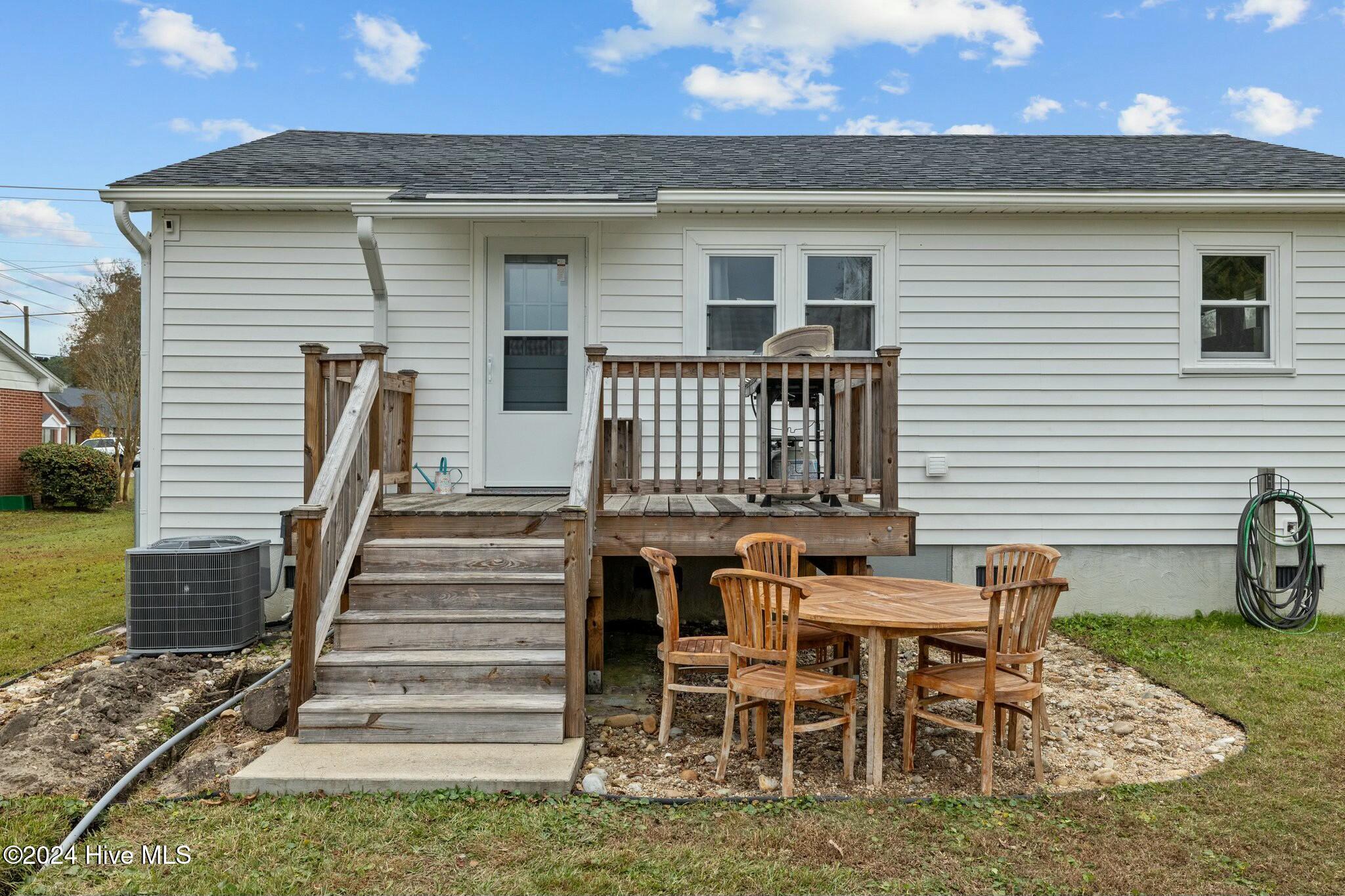1010 Orange Street Property Photo 26