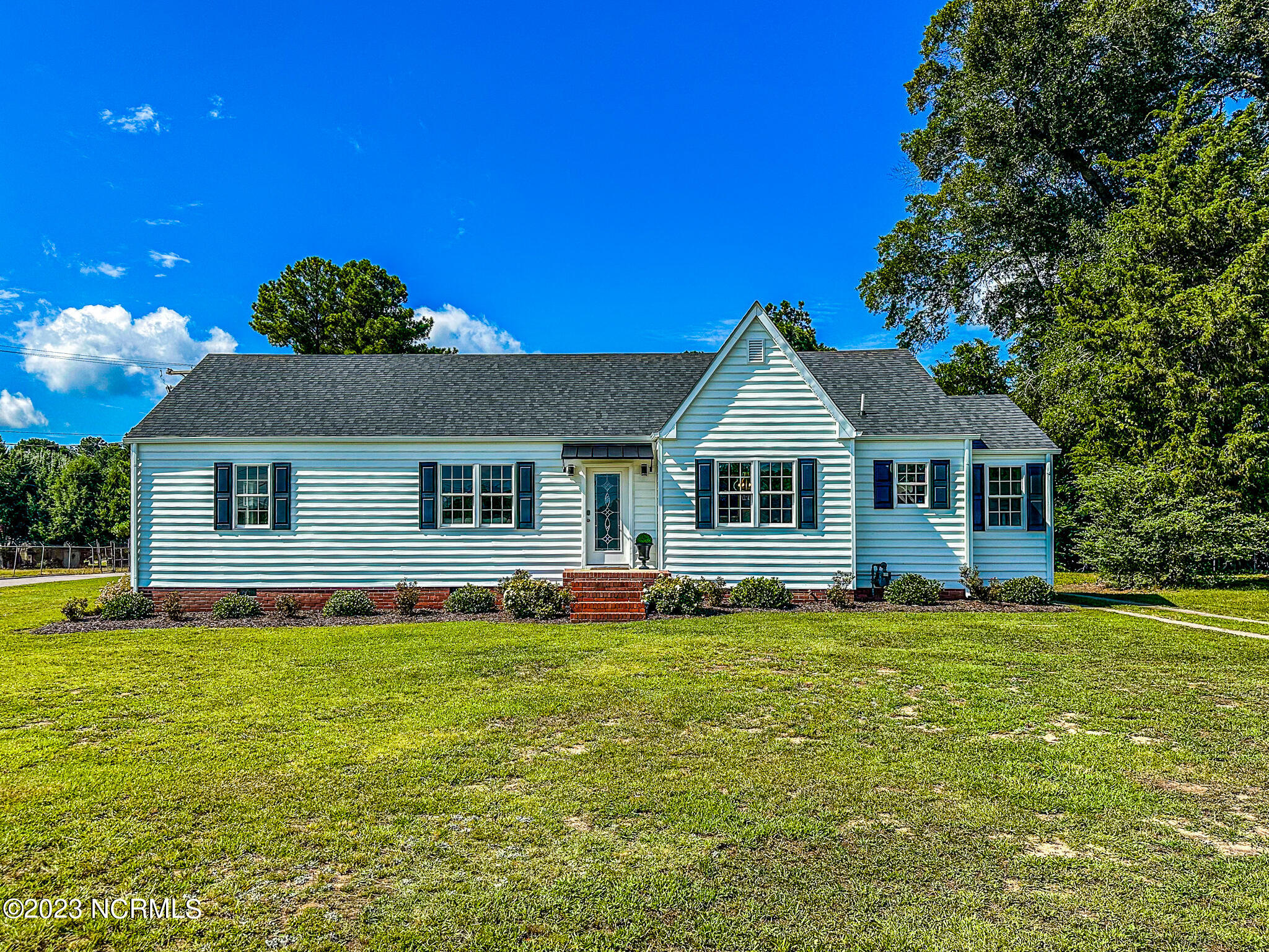 622 E Memorial Drive Property Photo