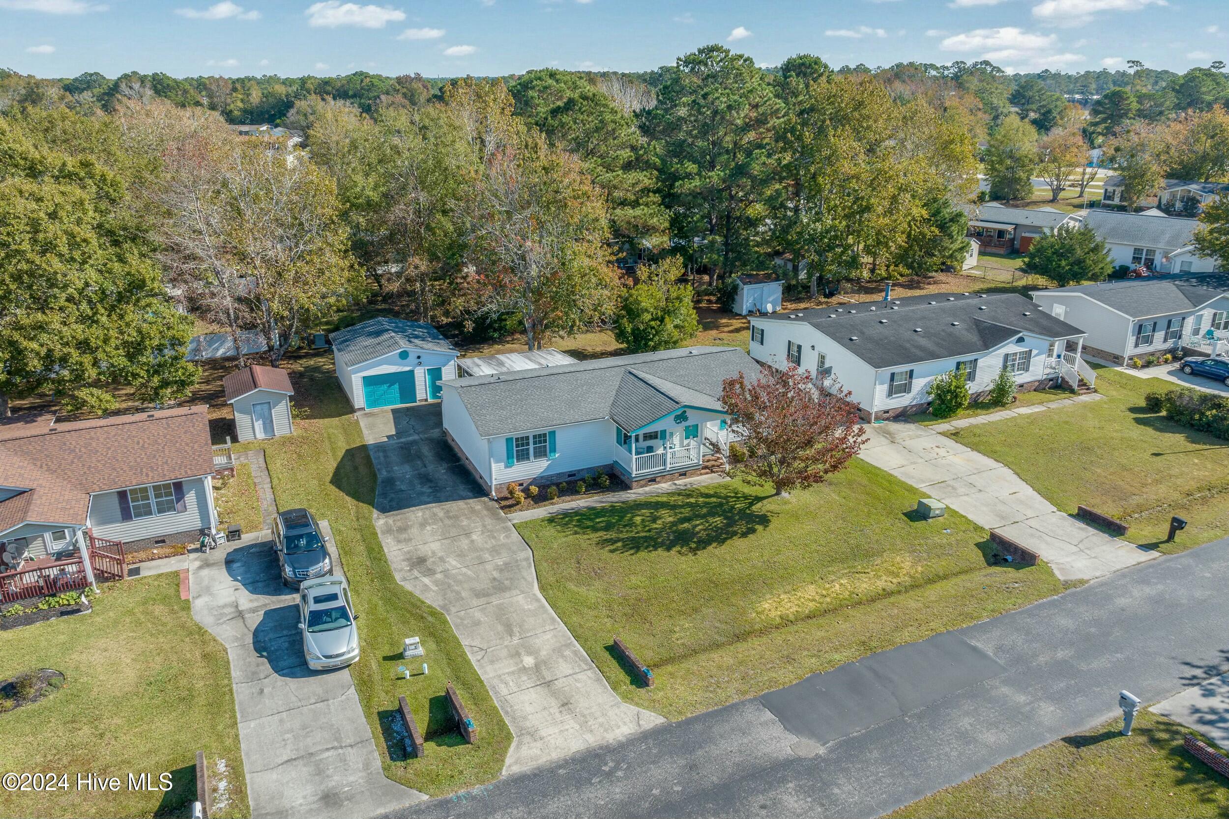 1104 Captains Court Property Photo 2