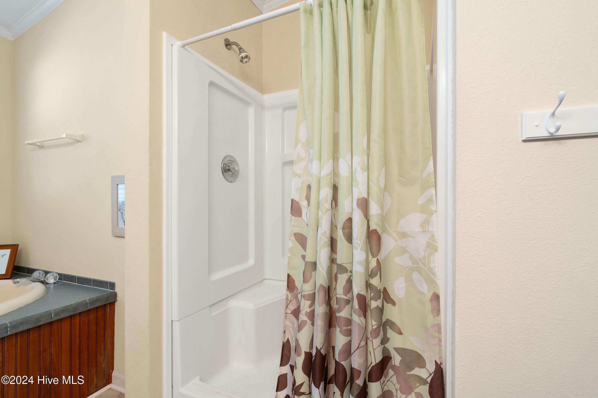 1104 Captains Court Property Photo 19