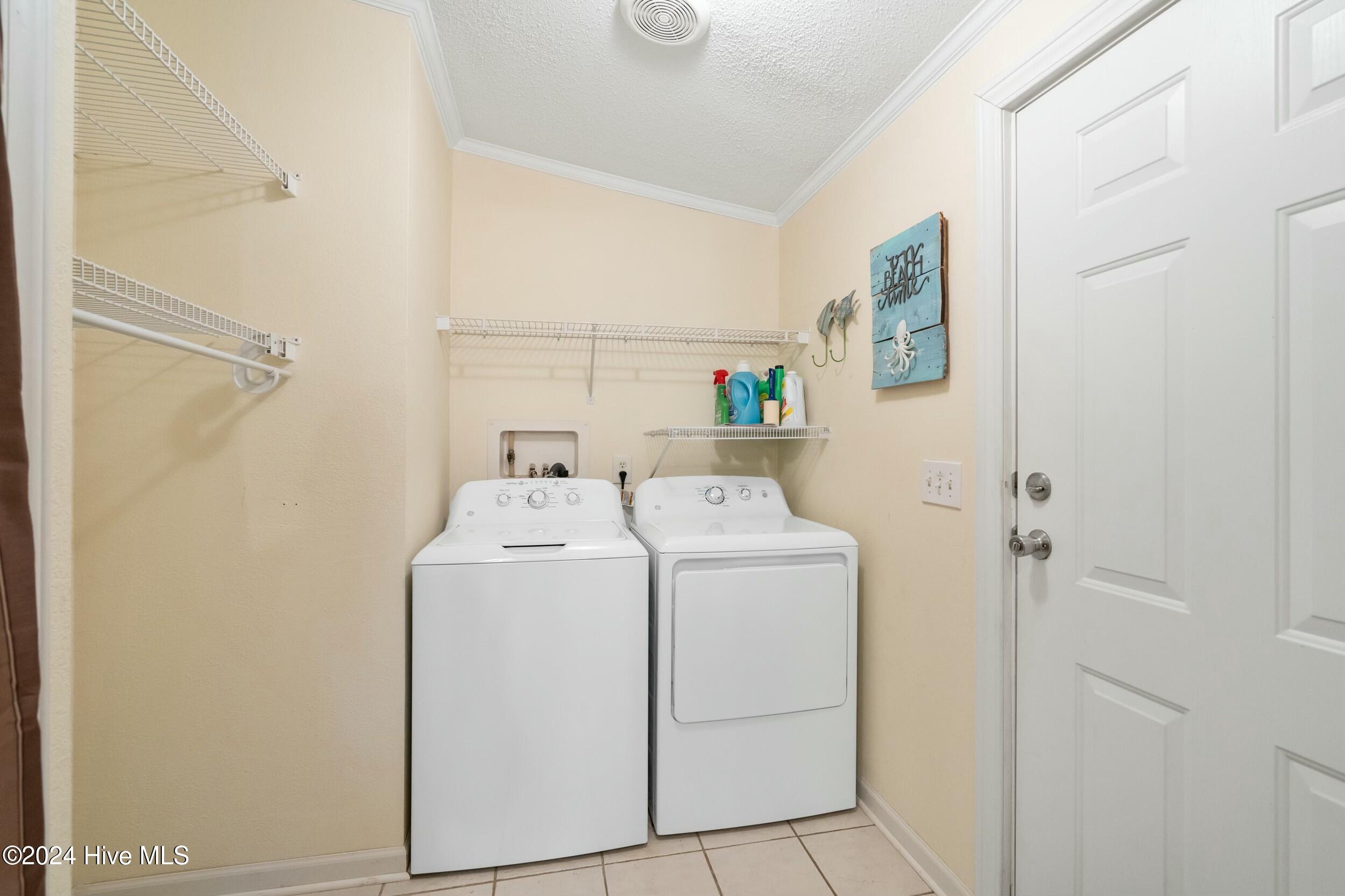 1104 Captains Court Property Photo 24