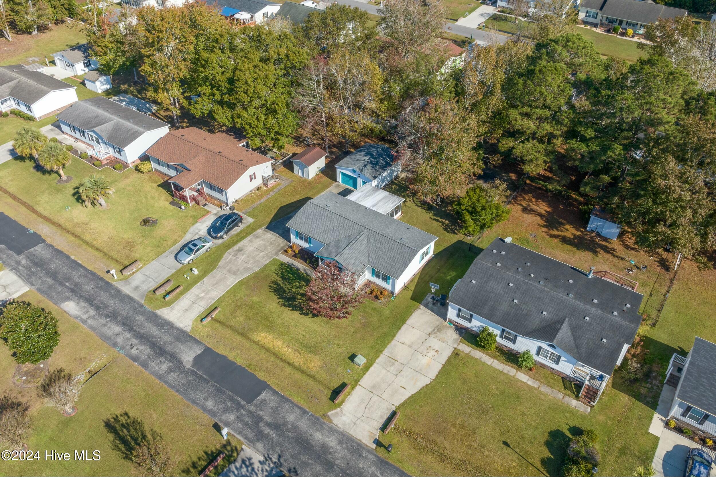 1104 Captains Court Property Photo 33