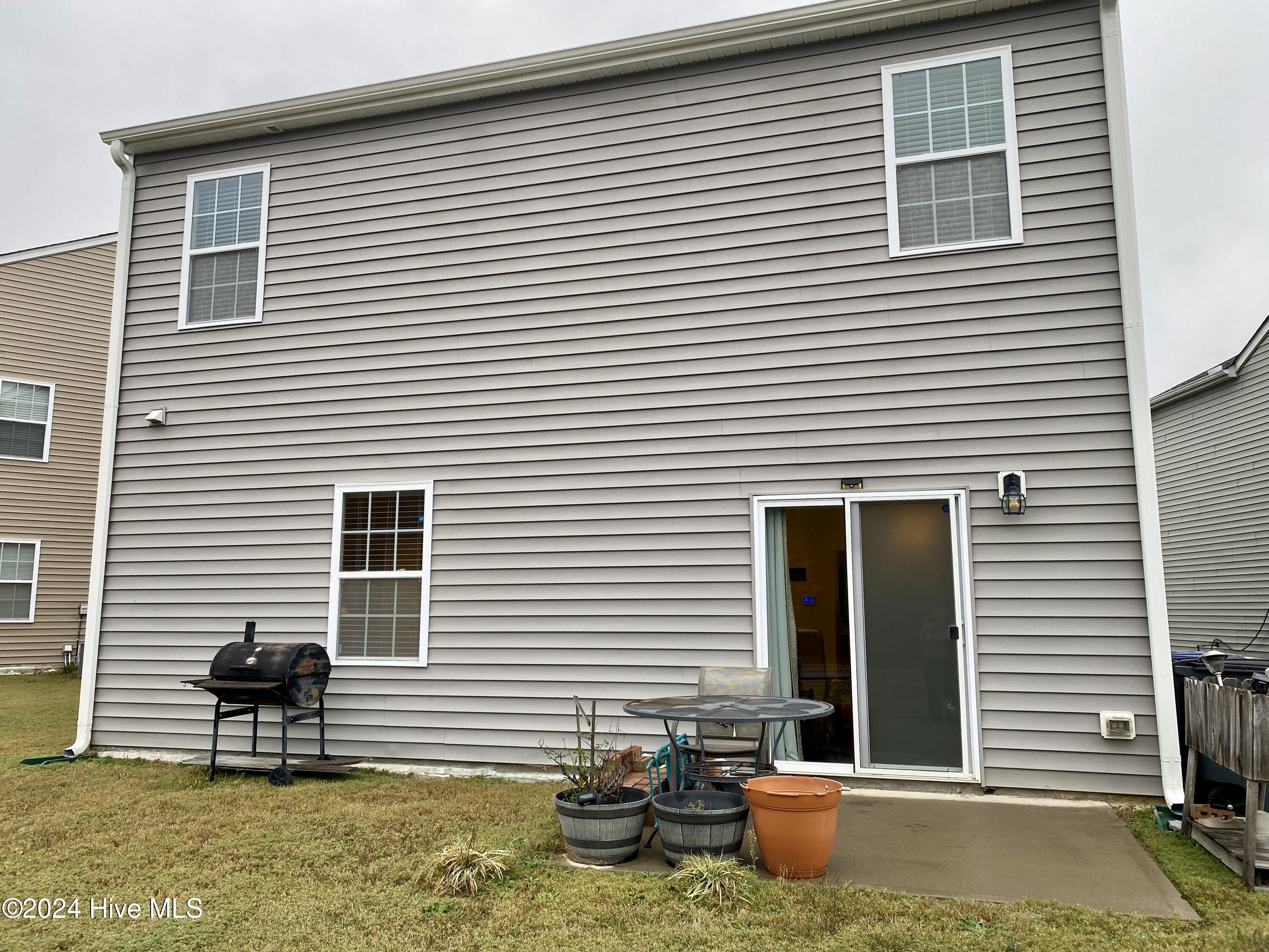 565 Golden Villas Drive Property Photo 22