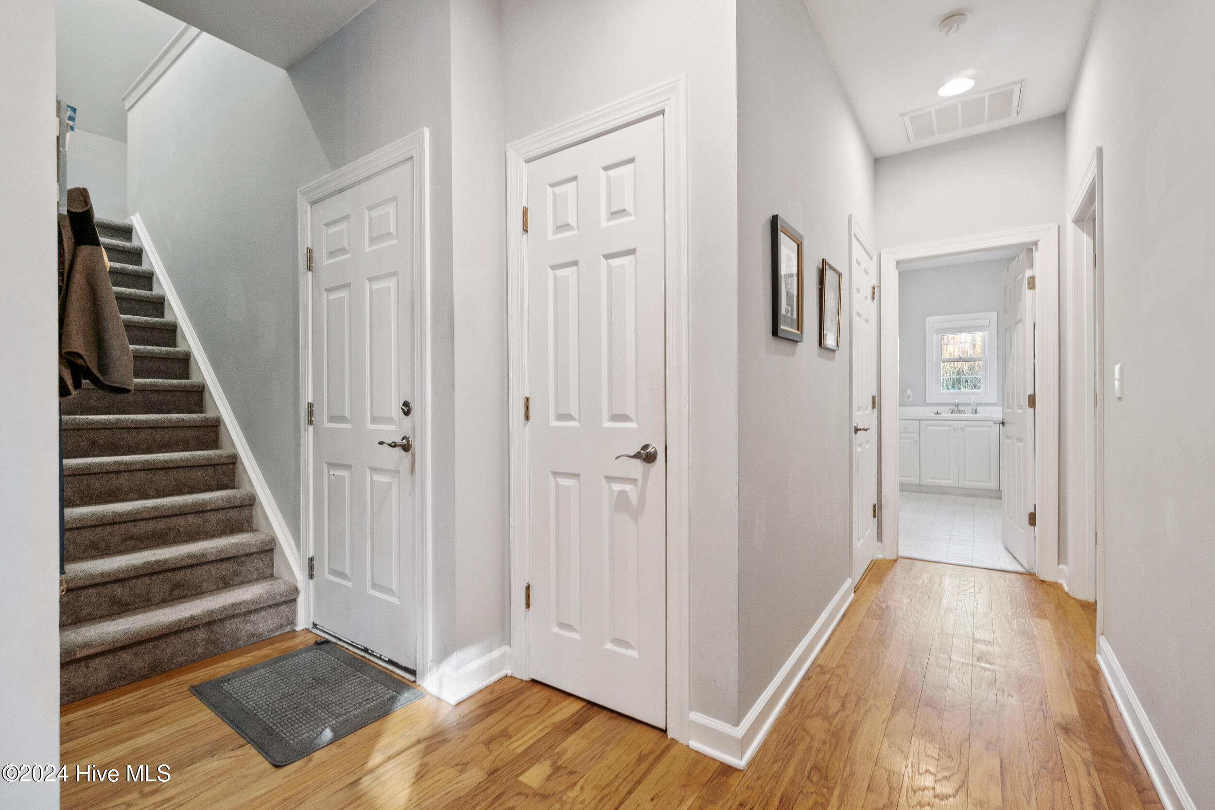 104 French Broad Road Property Photo 15