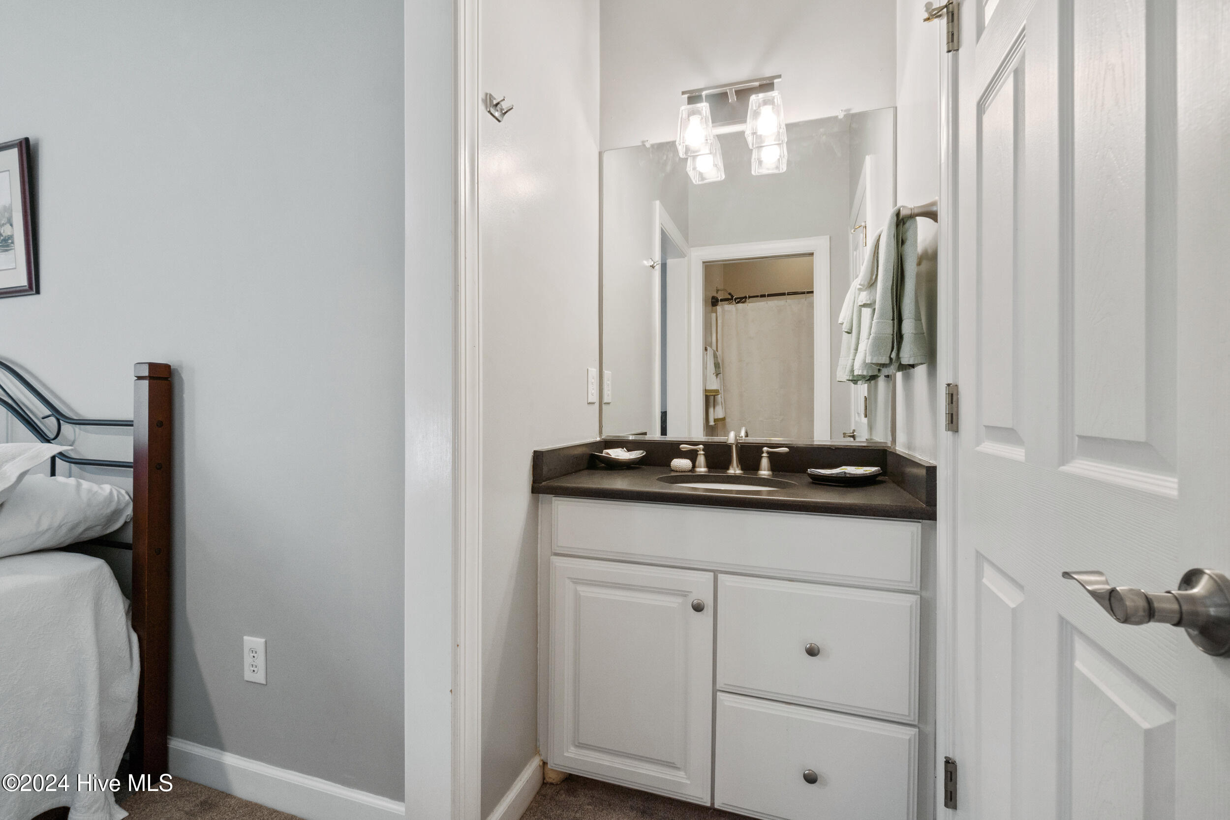 104 French Broad Road Property Photo 21