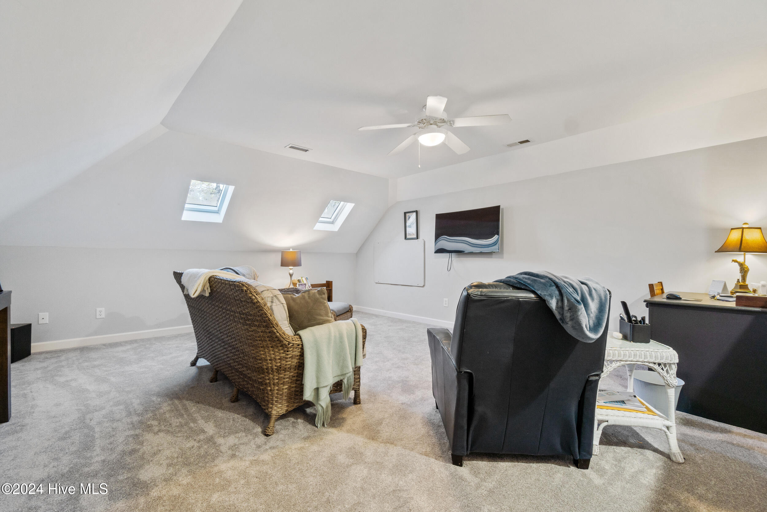 104 French Broad Road Property Photo 35