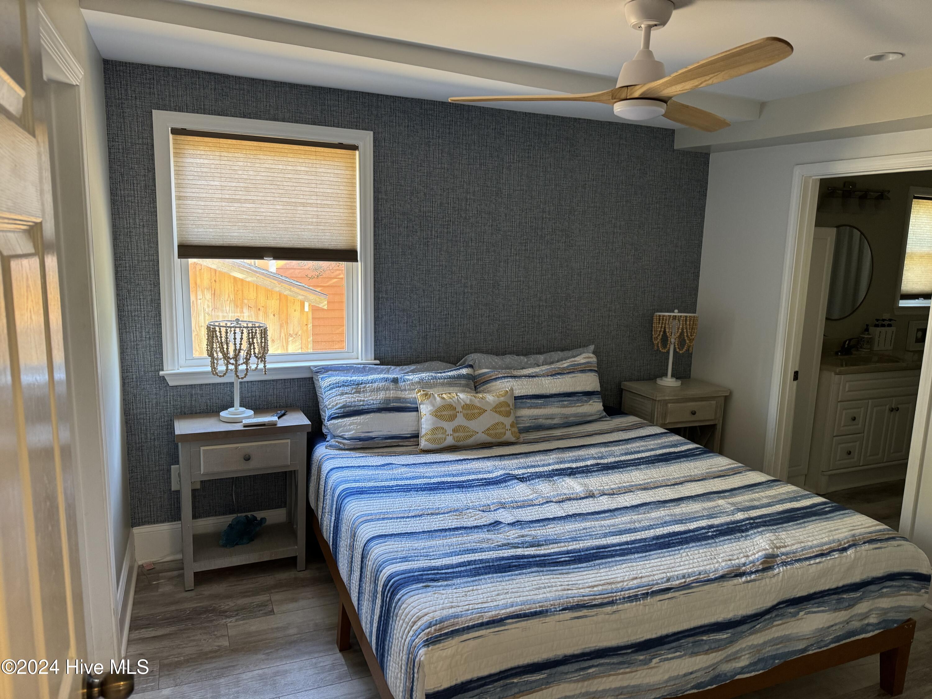 411 N Shore Drive Property Photo 7