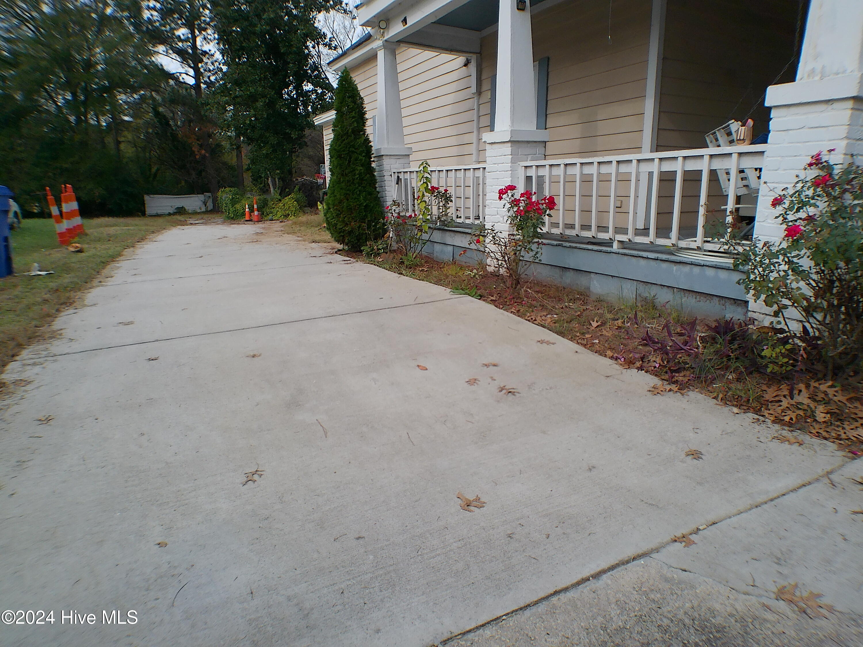 405 Vick Street Property Photo 5