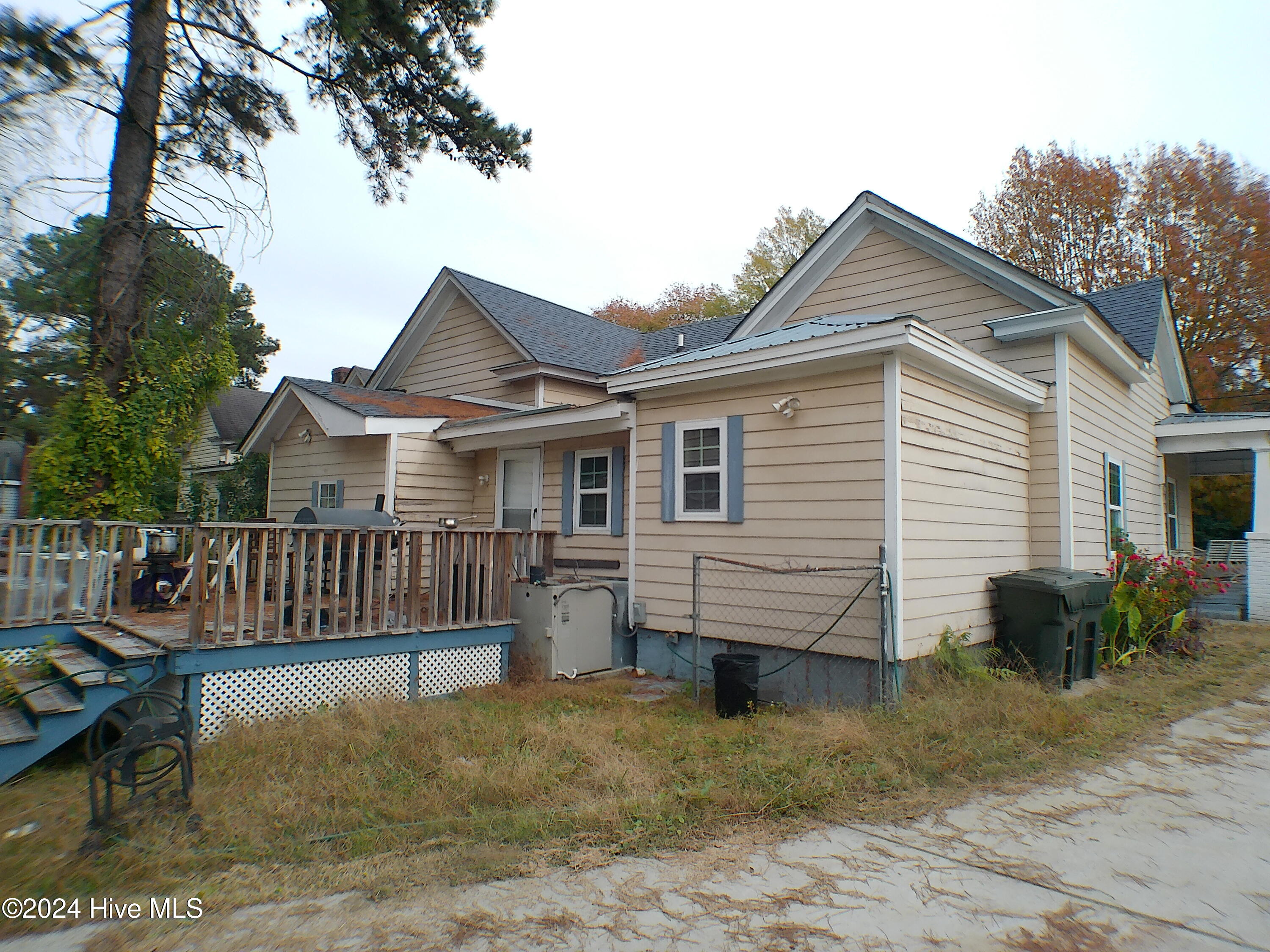 405 Vick Street Property Photo 6