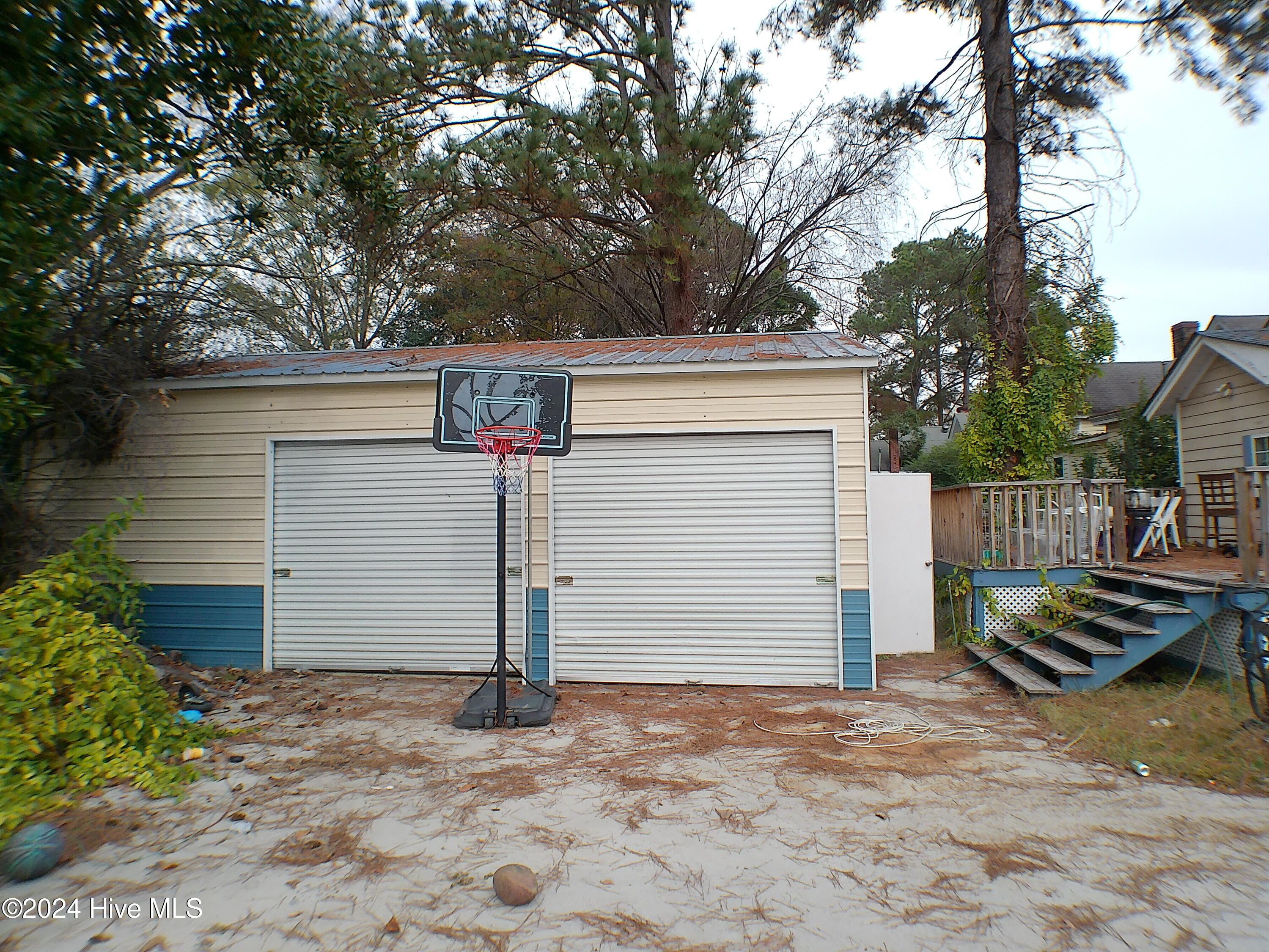 405 Vick Street Property Photo 7