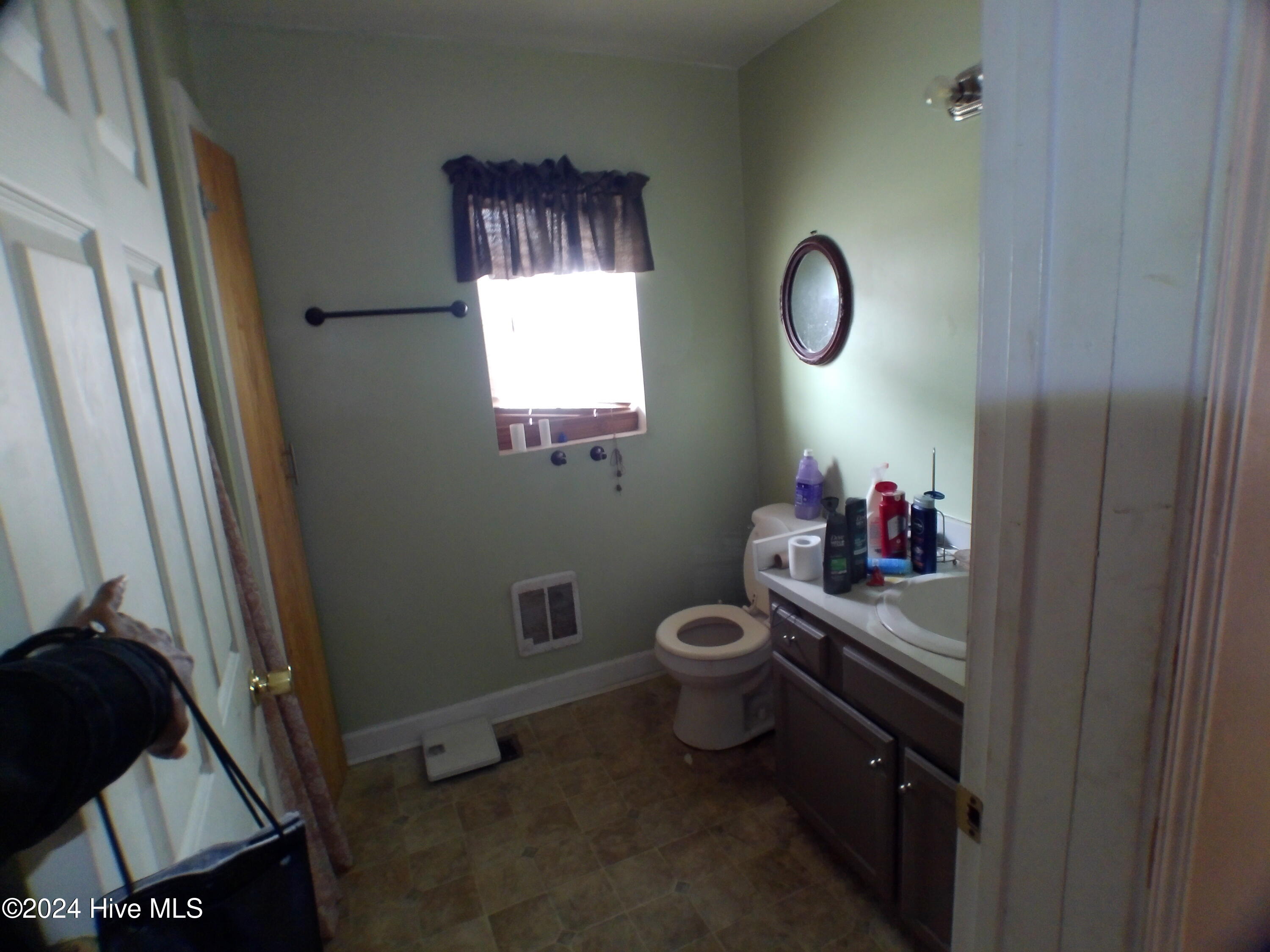 405 Vick Street Property Photo 24