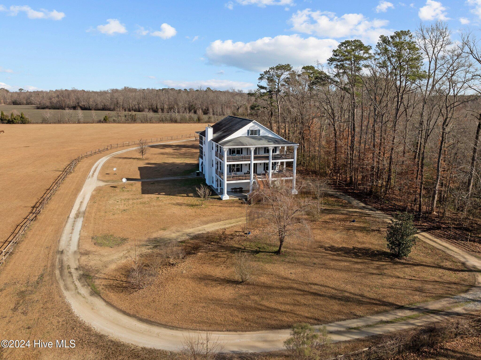 655 Van Moreadith Road Property Photo 89