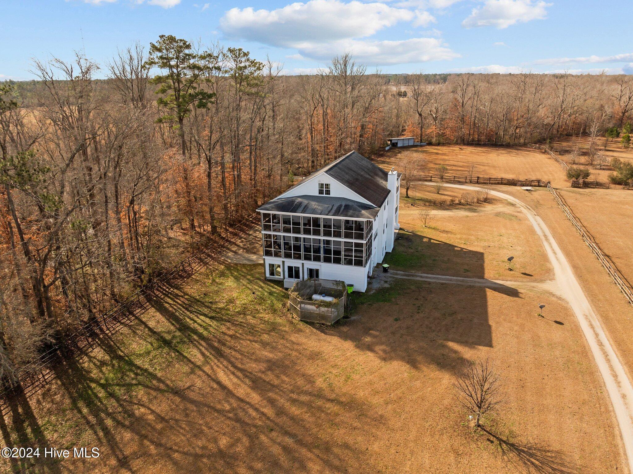 655 Van Moreadith Road Property Photo 92