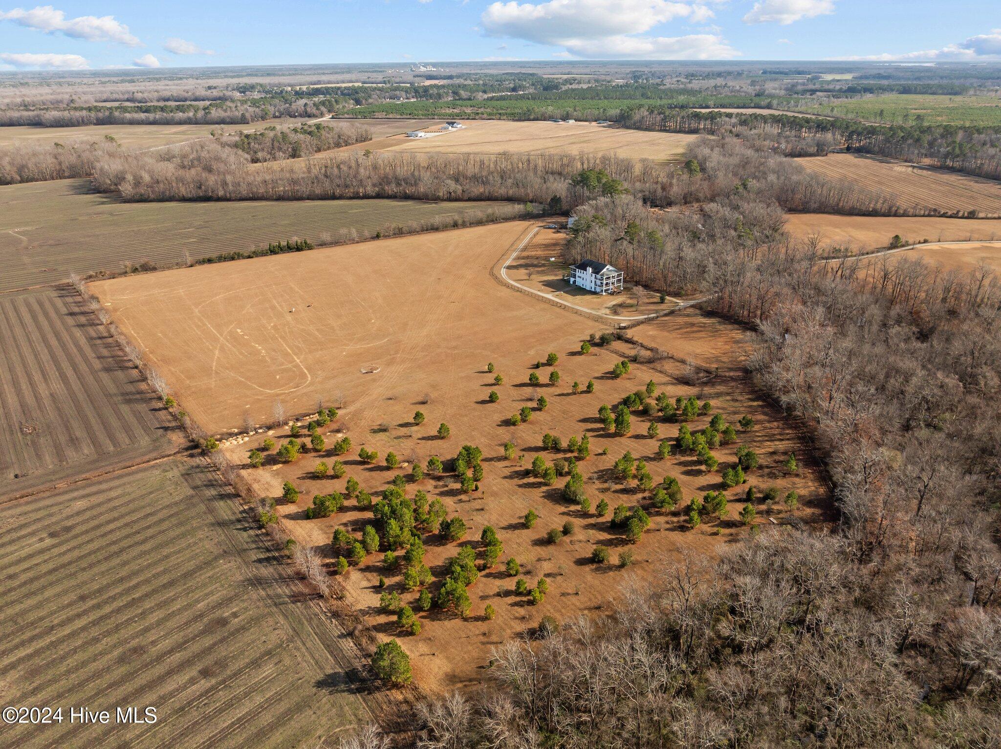 655 Van Moreadith Road Property Photo 95
