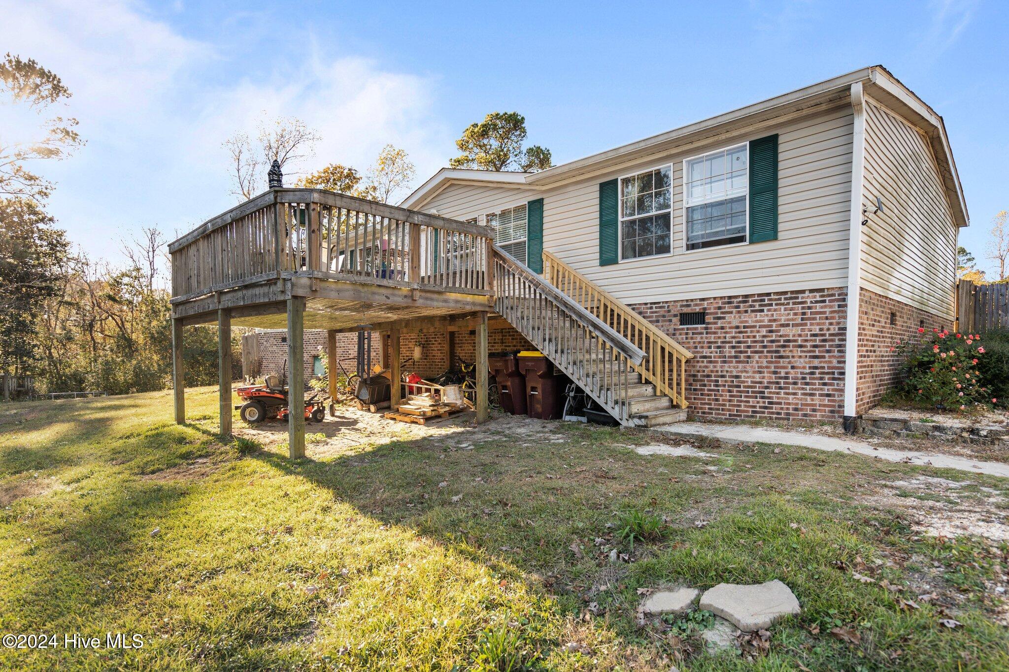 834 Wildwood Circle Property Photo 2