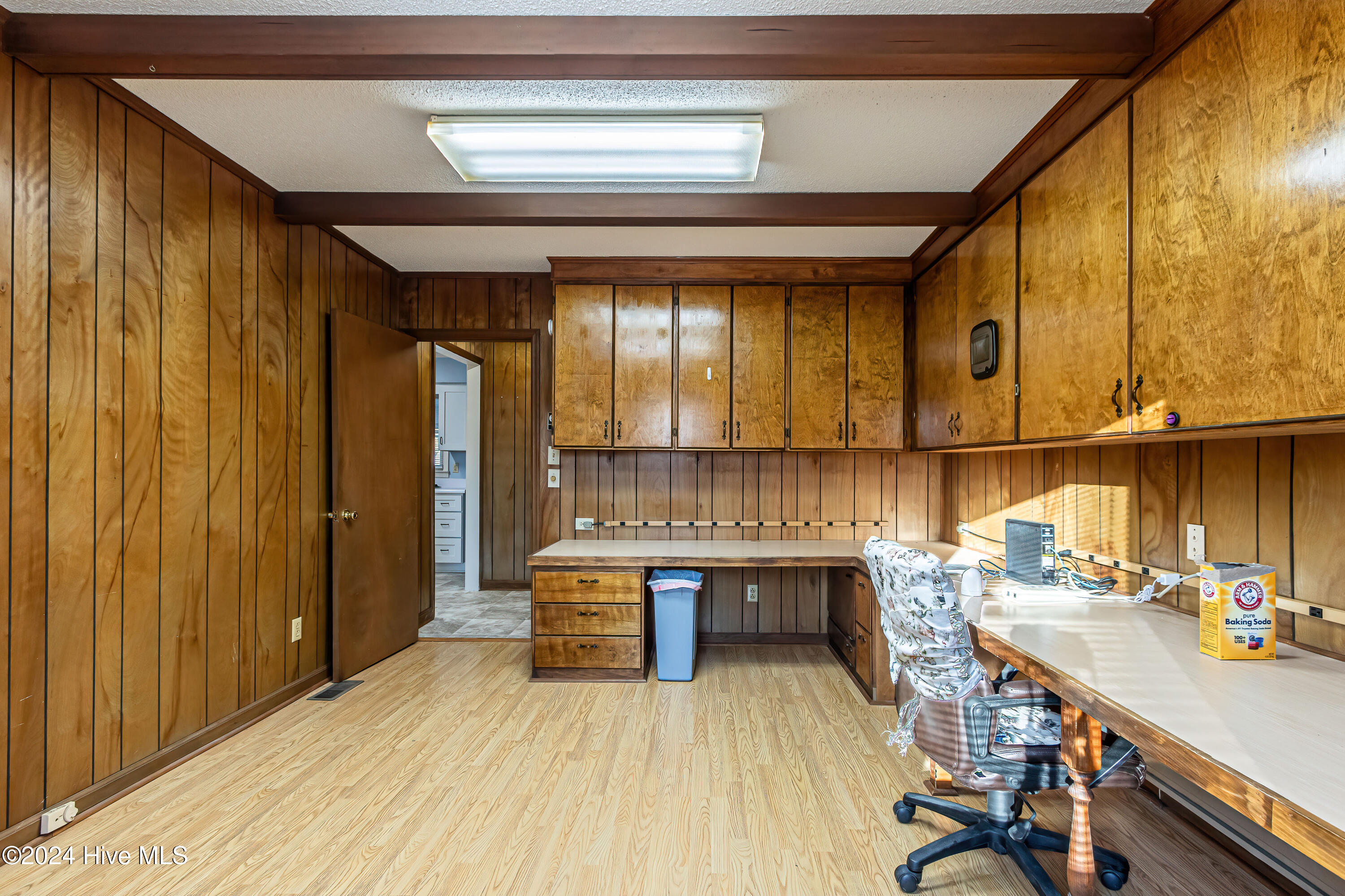 511 Greenbriar Drive Property Photo 16