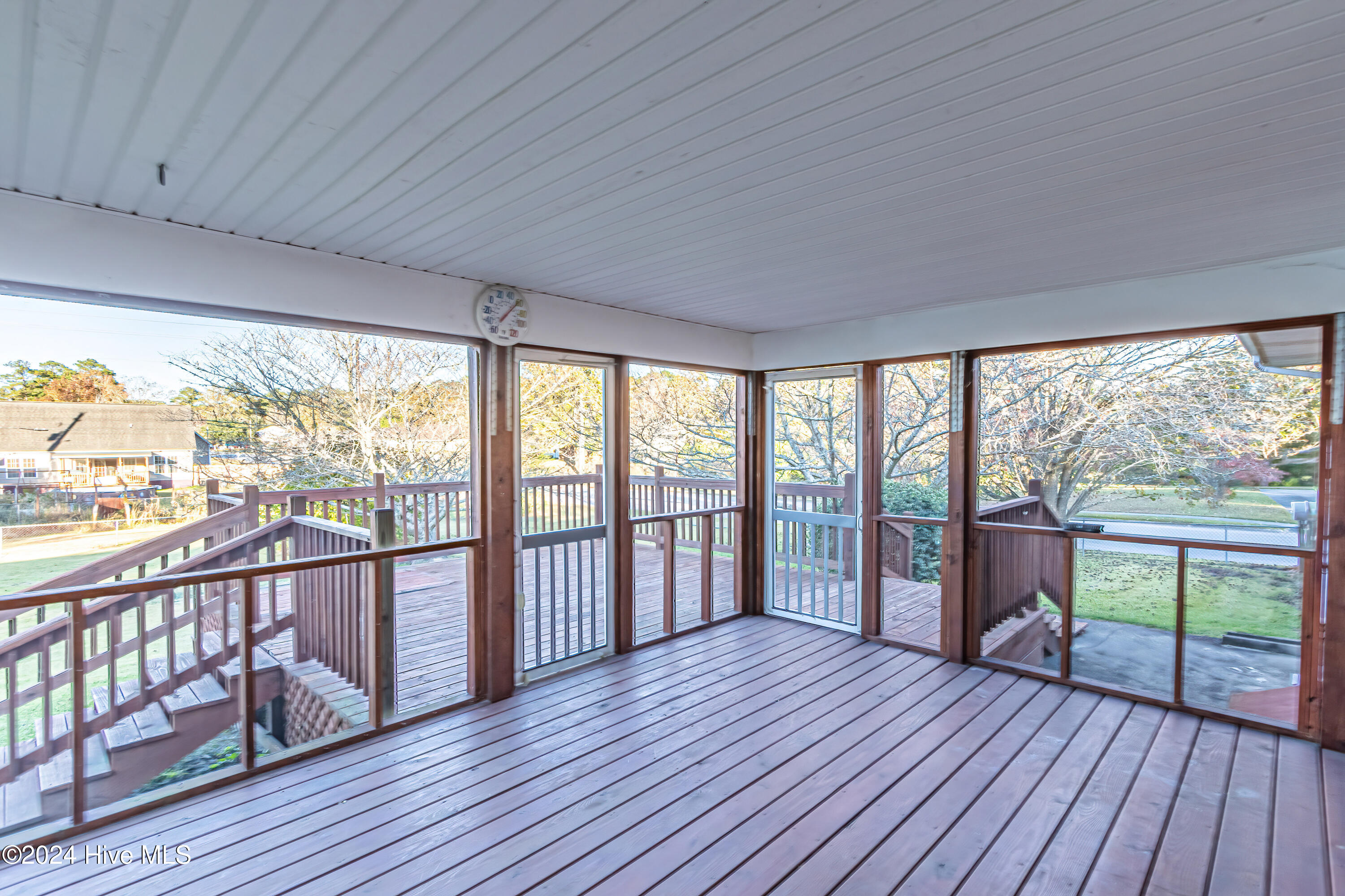 511 Greenbriar Drive Property Photo 47