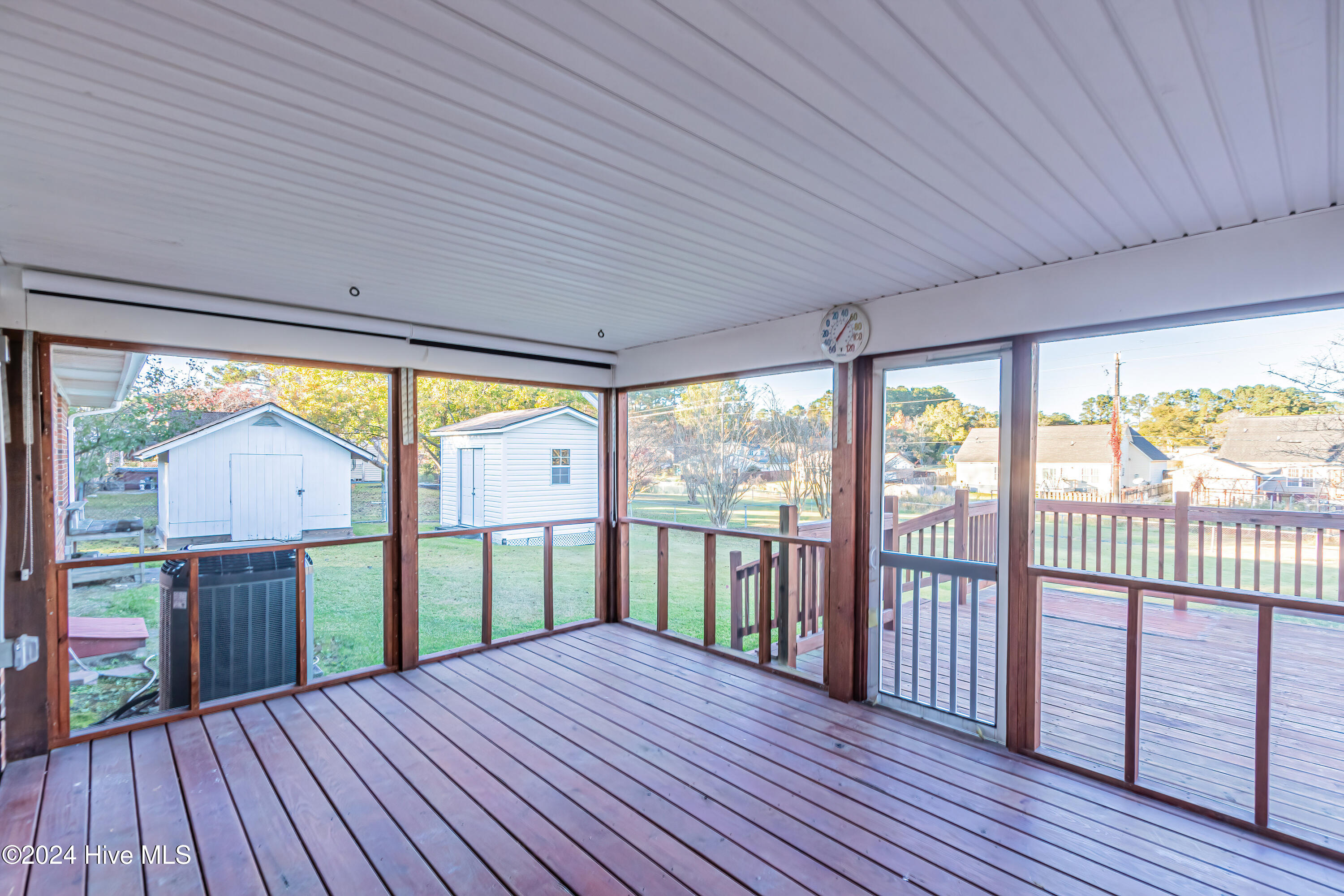 511 Greenbriar Drive Property Photo 48