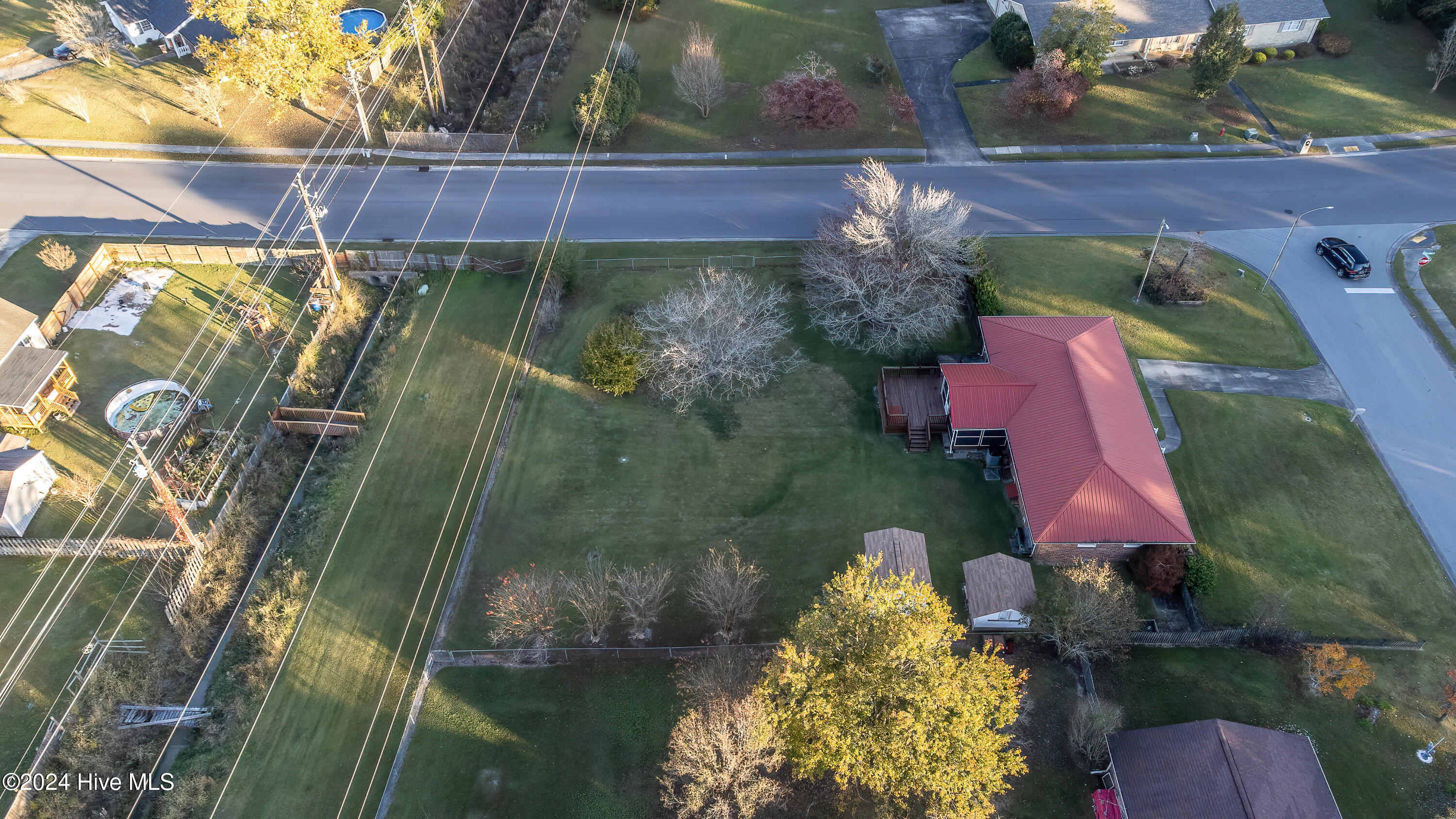 511 Greenbriar Drive Property Photo 64