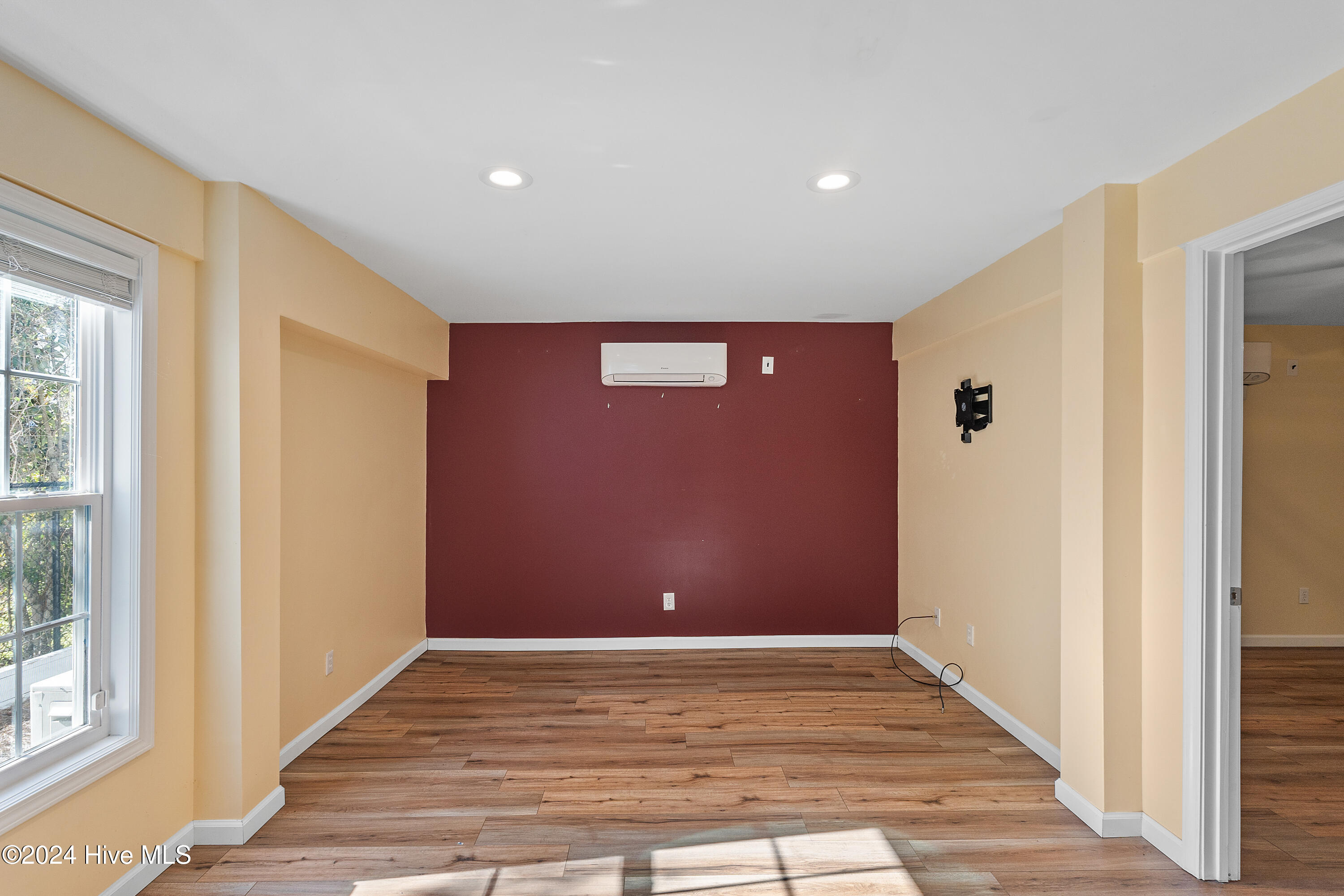 105 Se 15th Street Property Photo 17