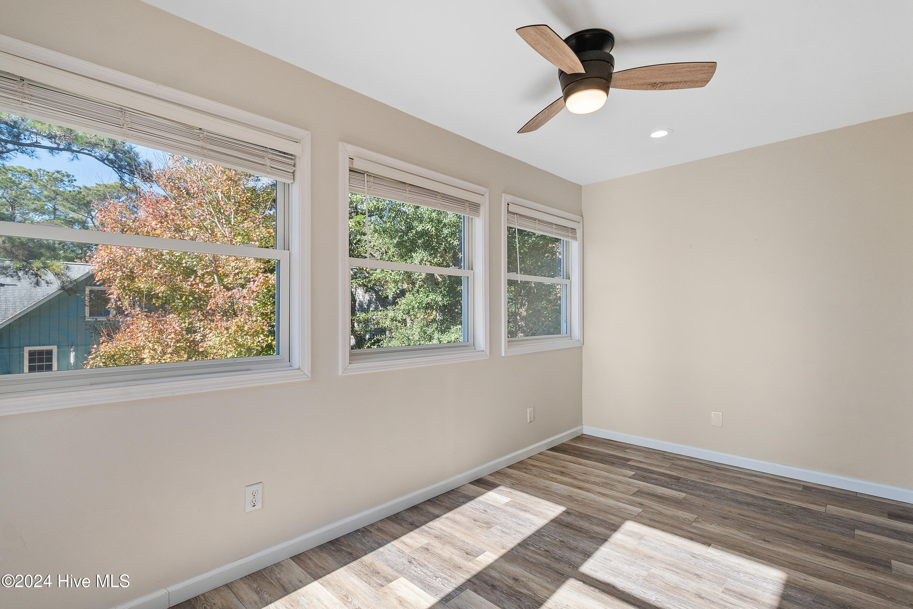 105 Se 15th Street Property Photo 34