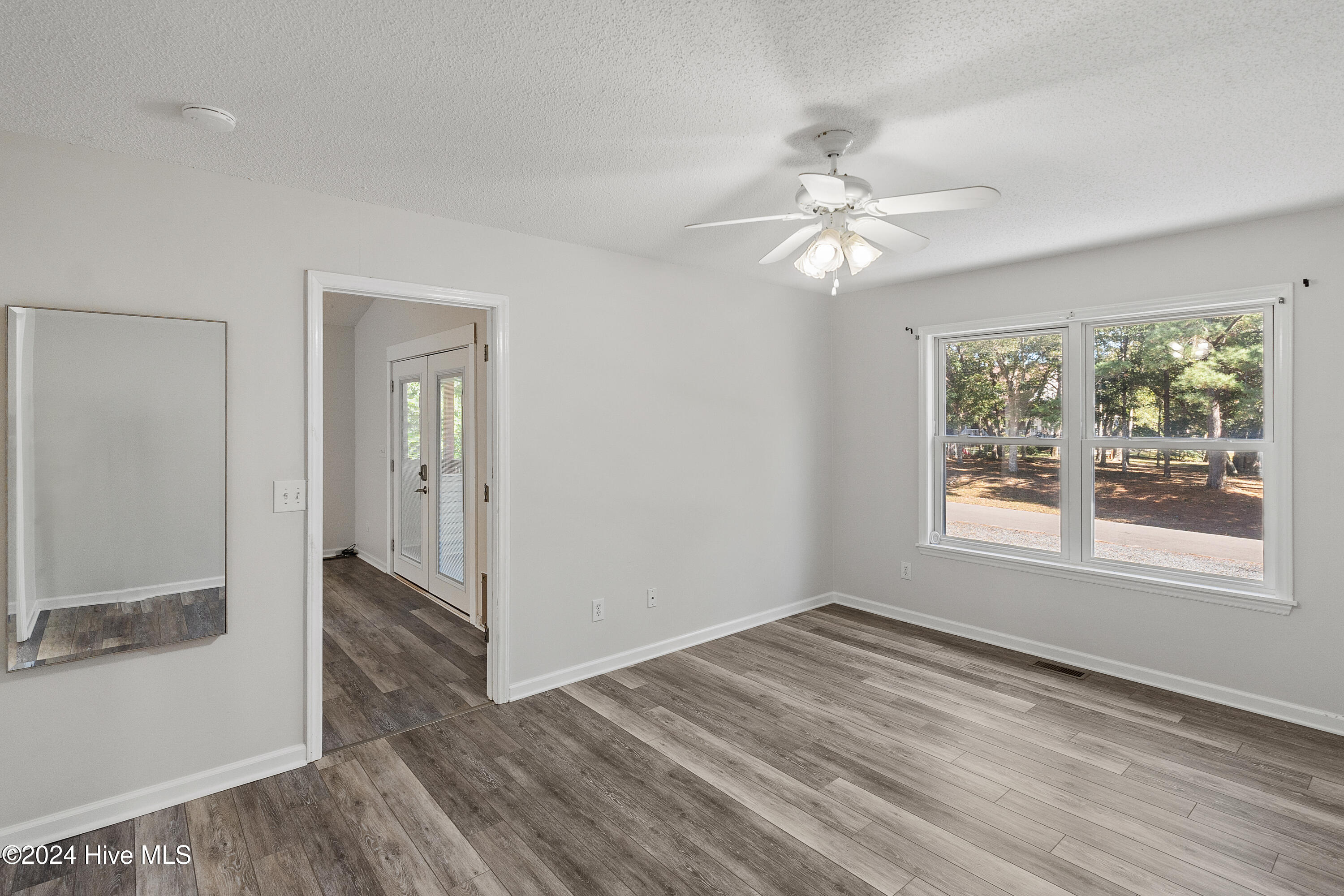 105 Se 15th Street Property Photo 35