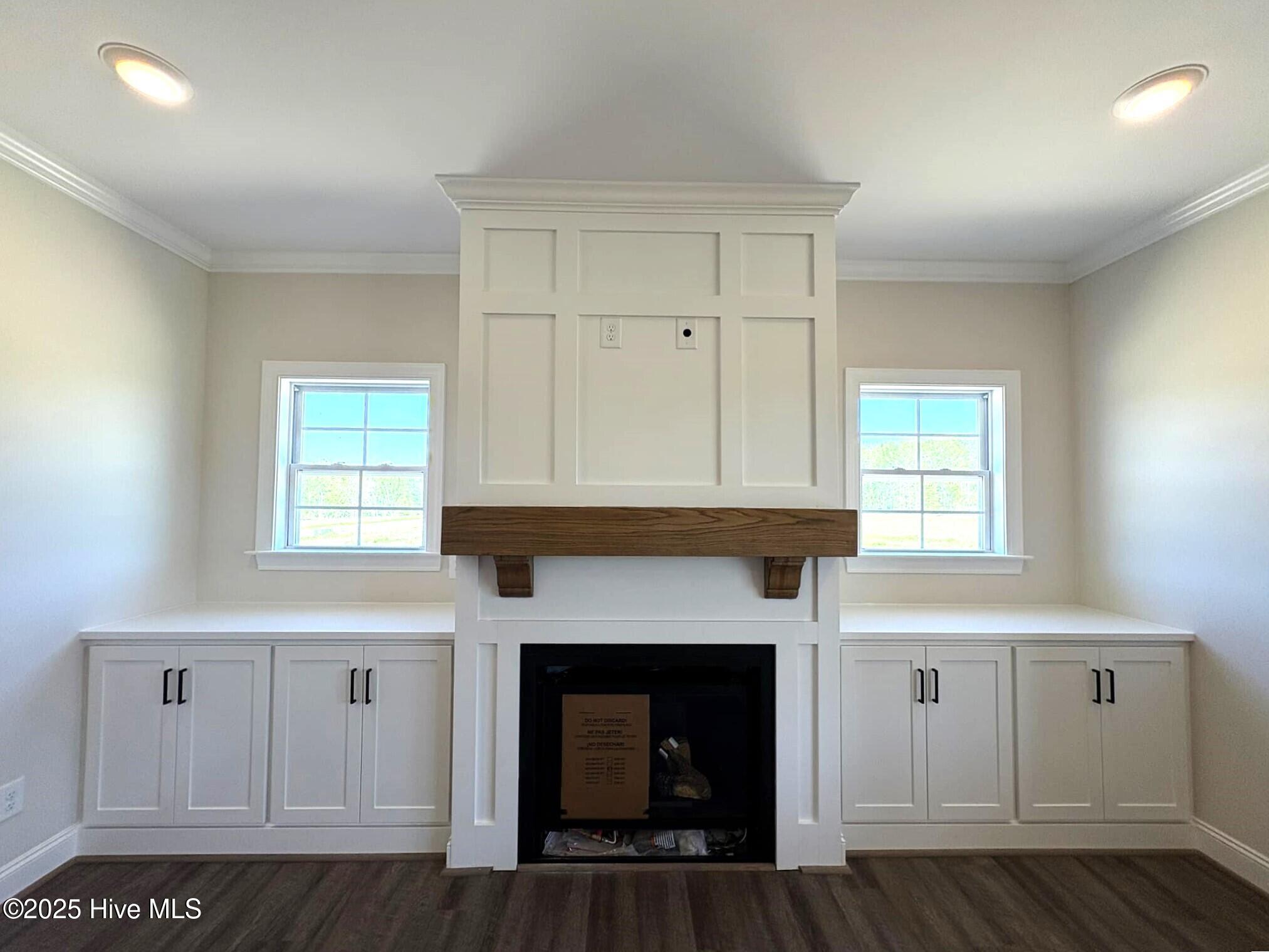 7575 Sweetwater Drive Property Photo 20