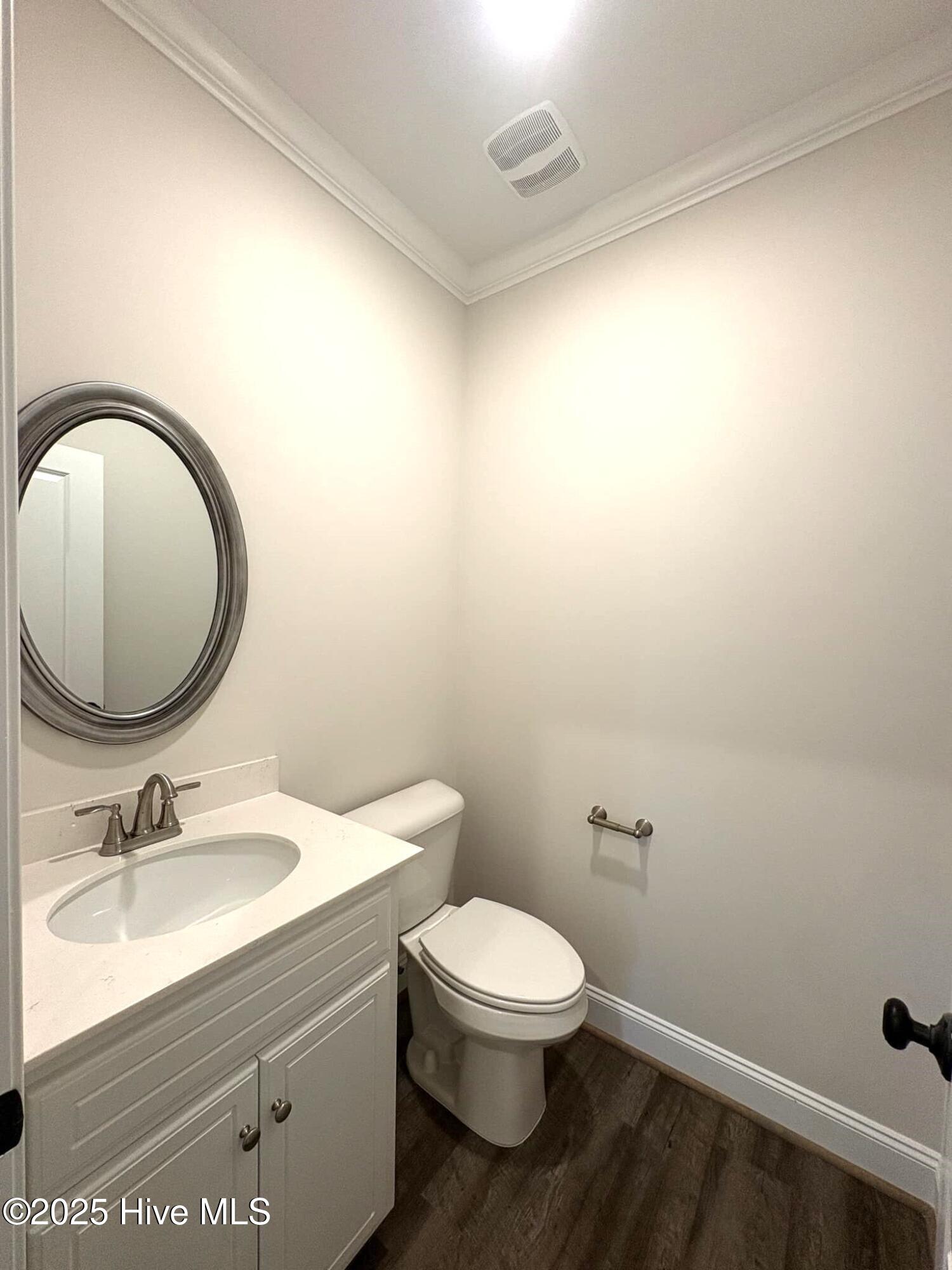 7575 Sweetwater Drive Property Photo 32