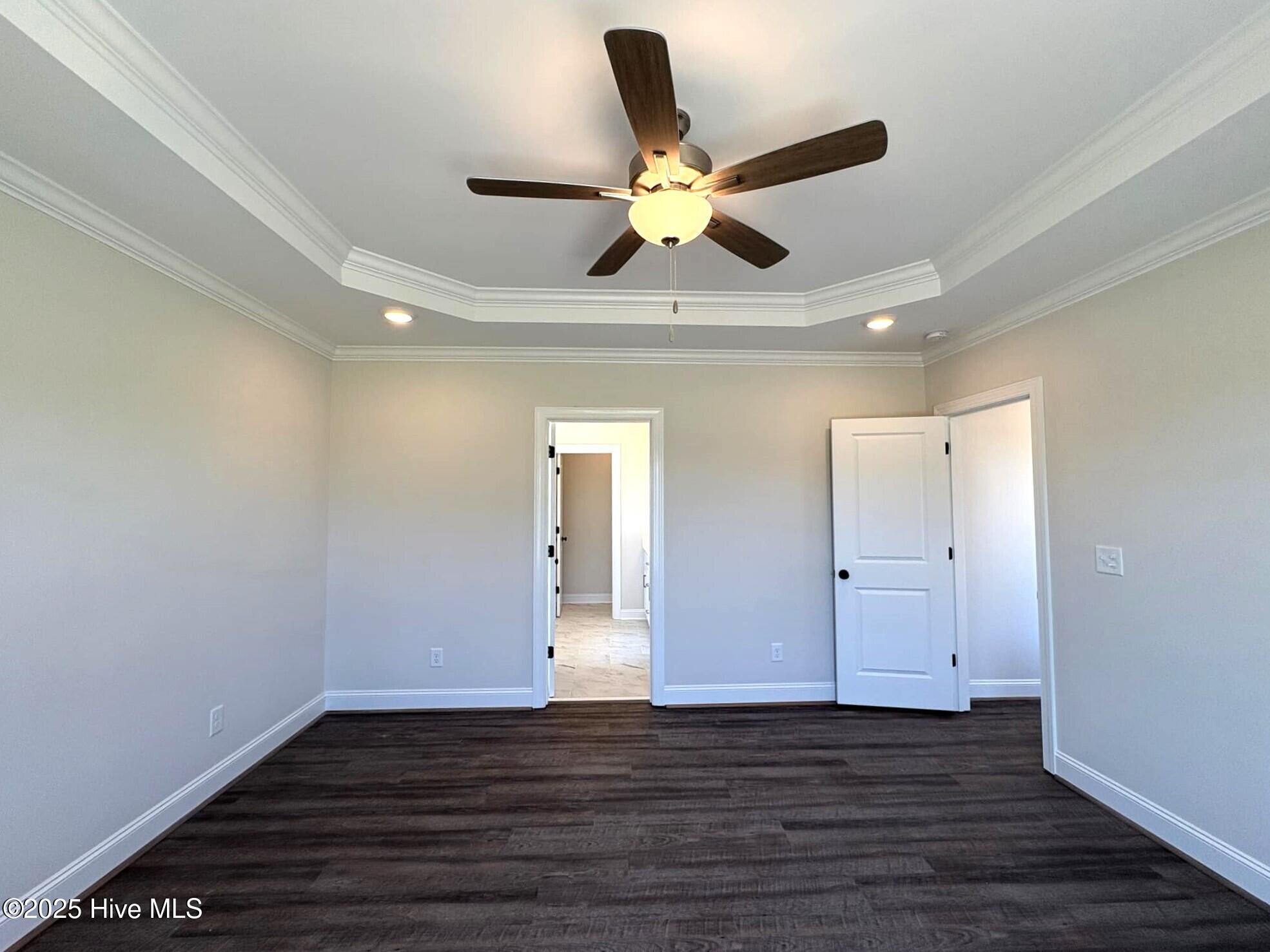 7575 Sweetwater Drive Property Photo 34