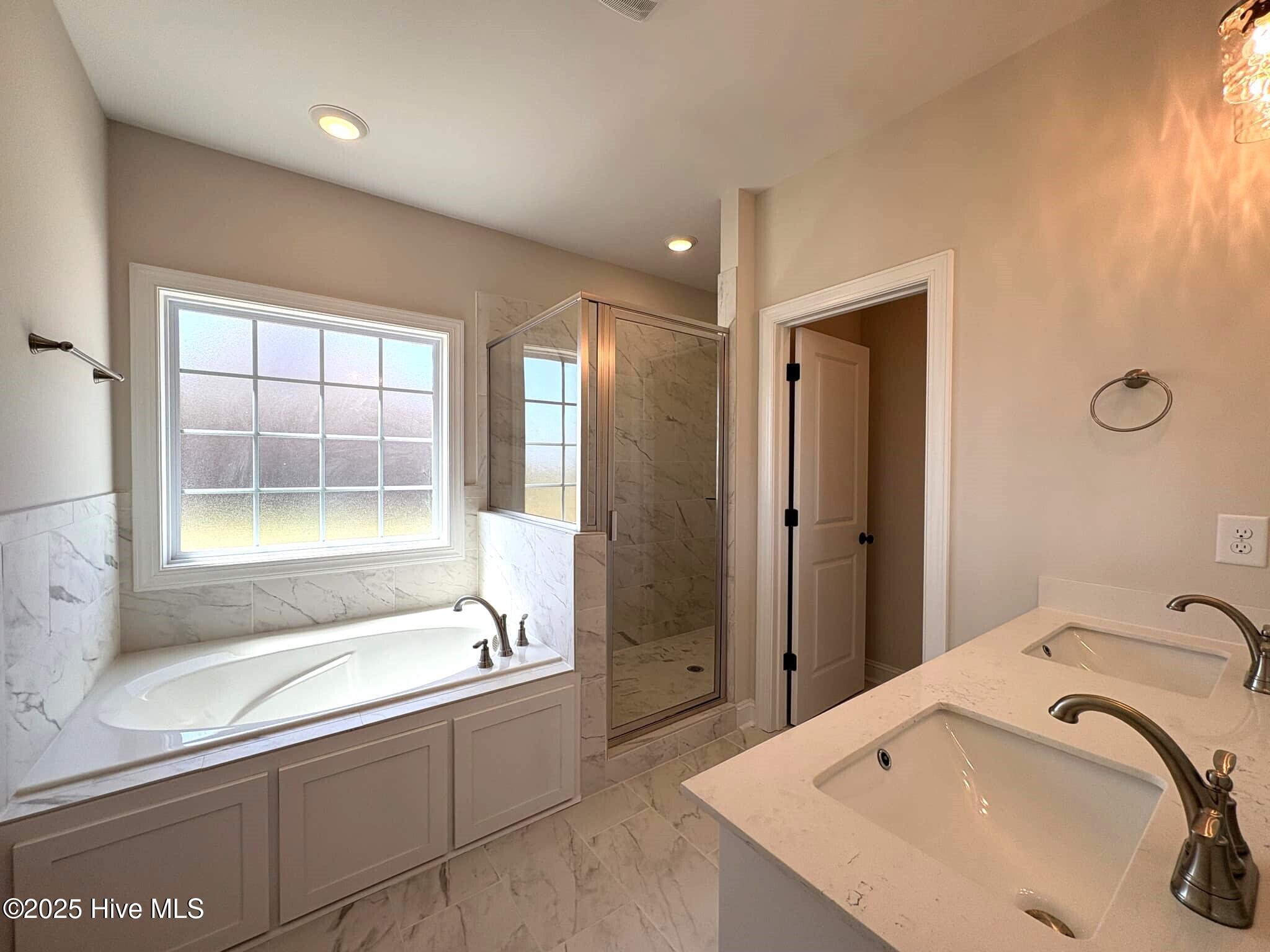 7575 Sweetwater Drive Property Photo 36