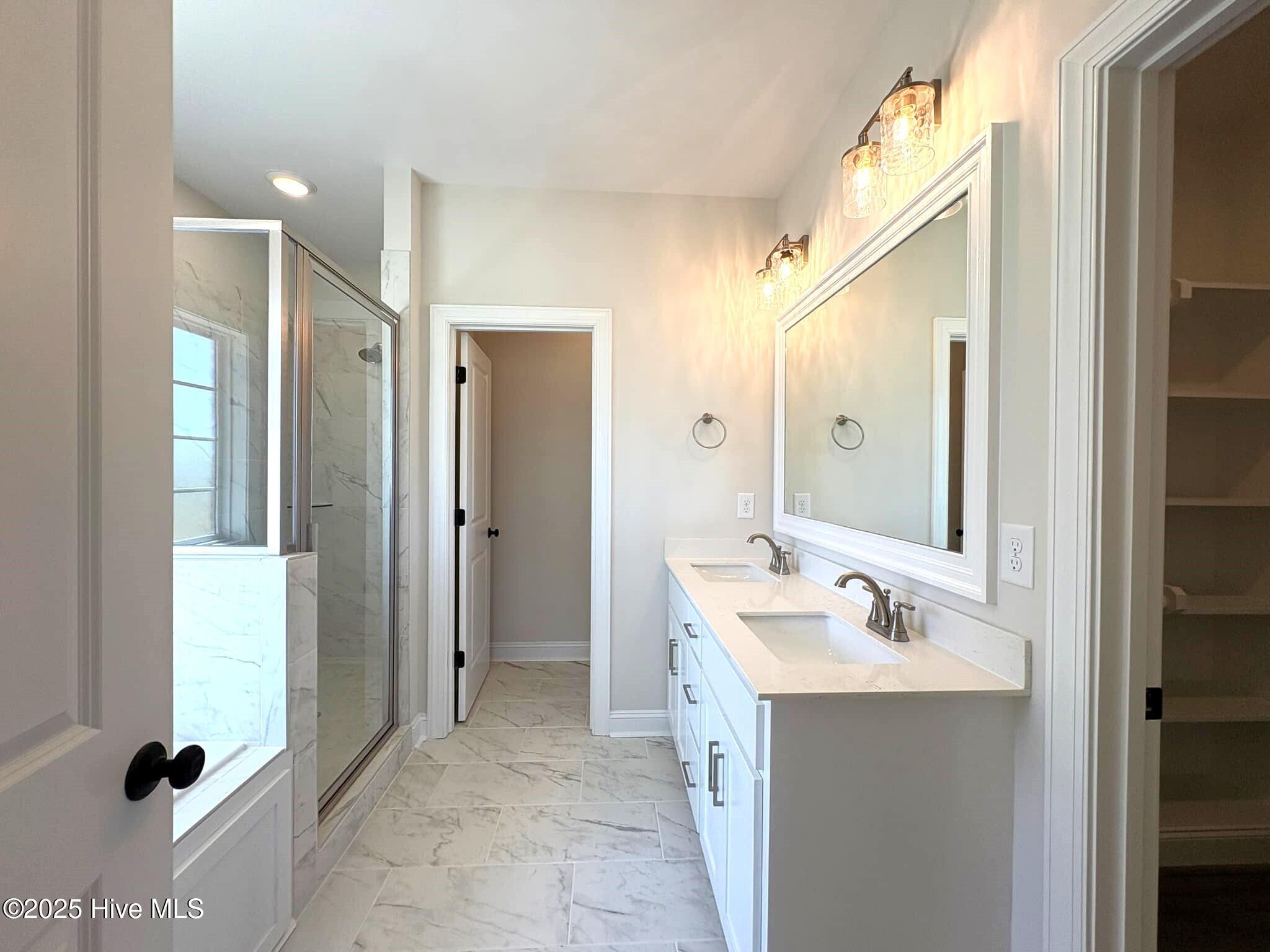 7575 Sweetwater Drive Property Photo 40