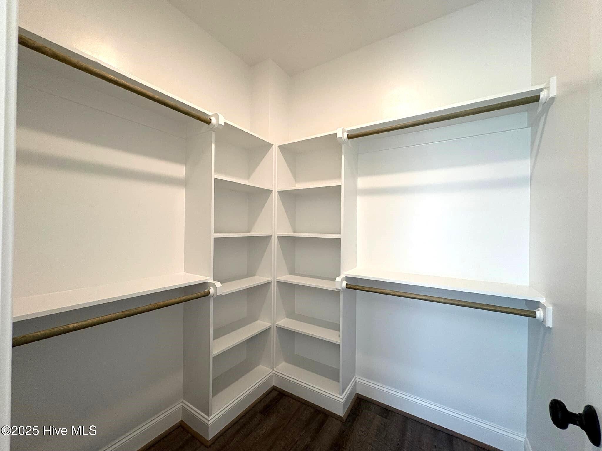 7575 Sweetwater Drive Property Photo 42