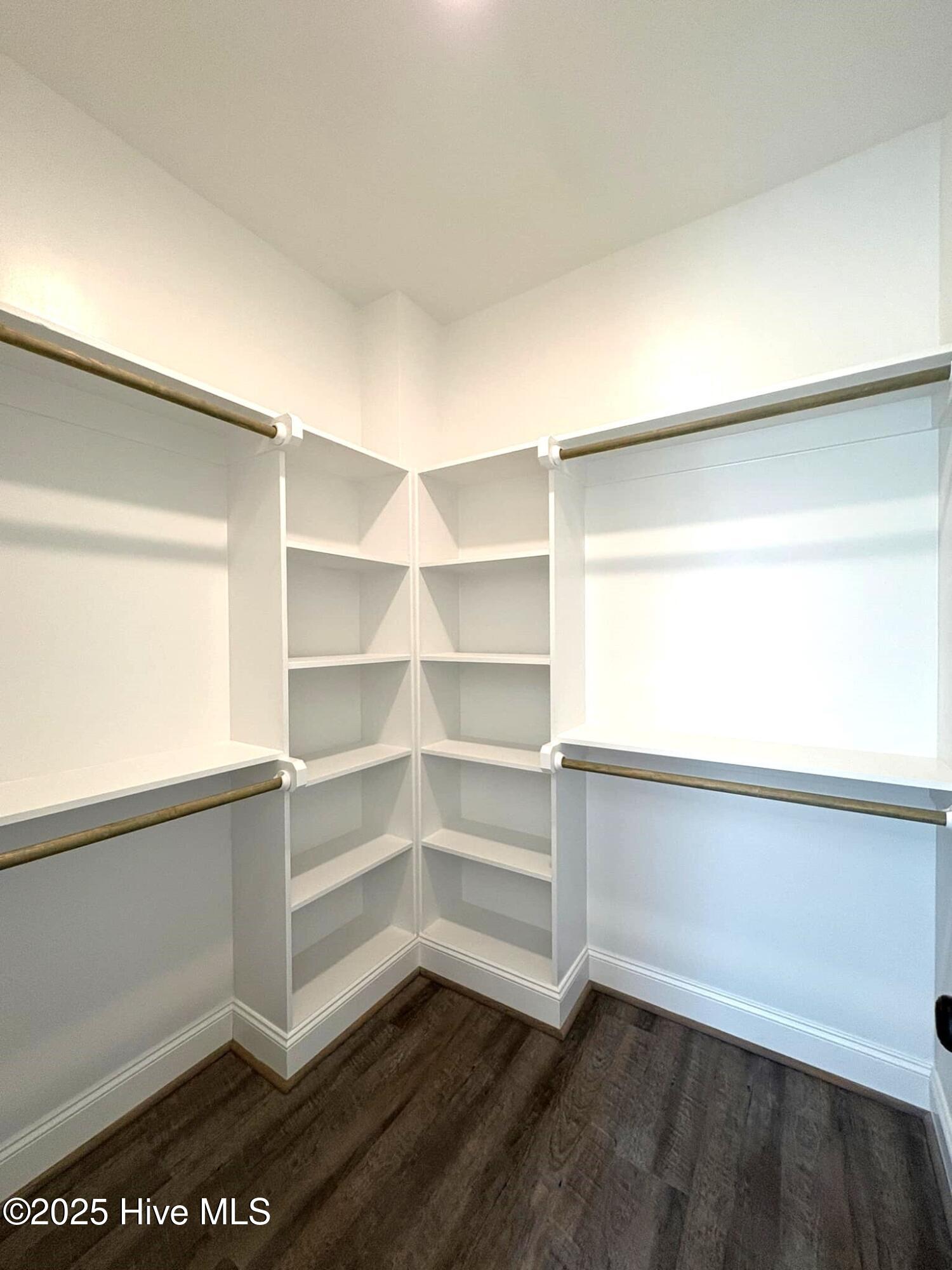 7575 Sweetwater Drive Property Photo 43