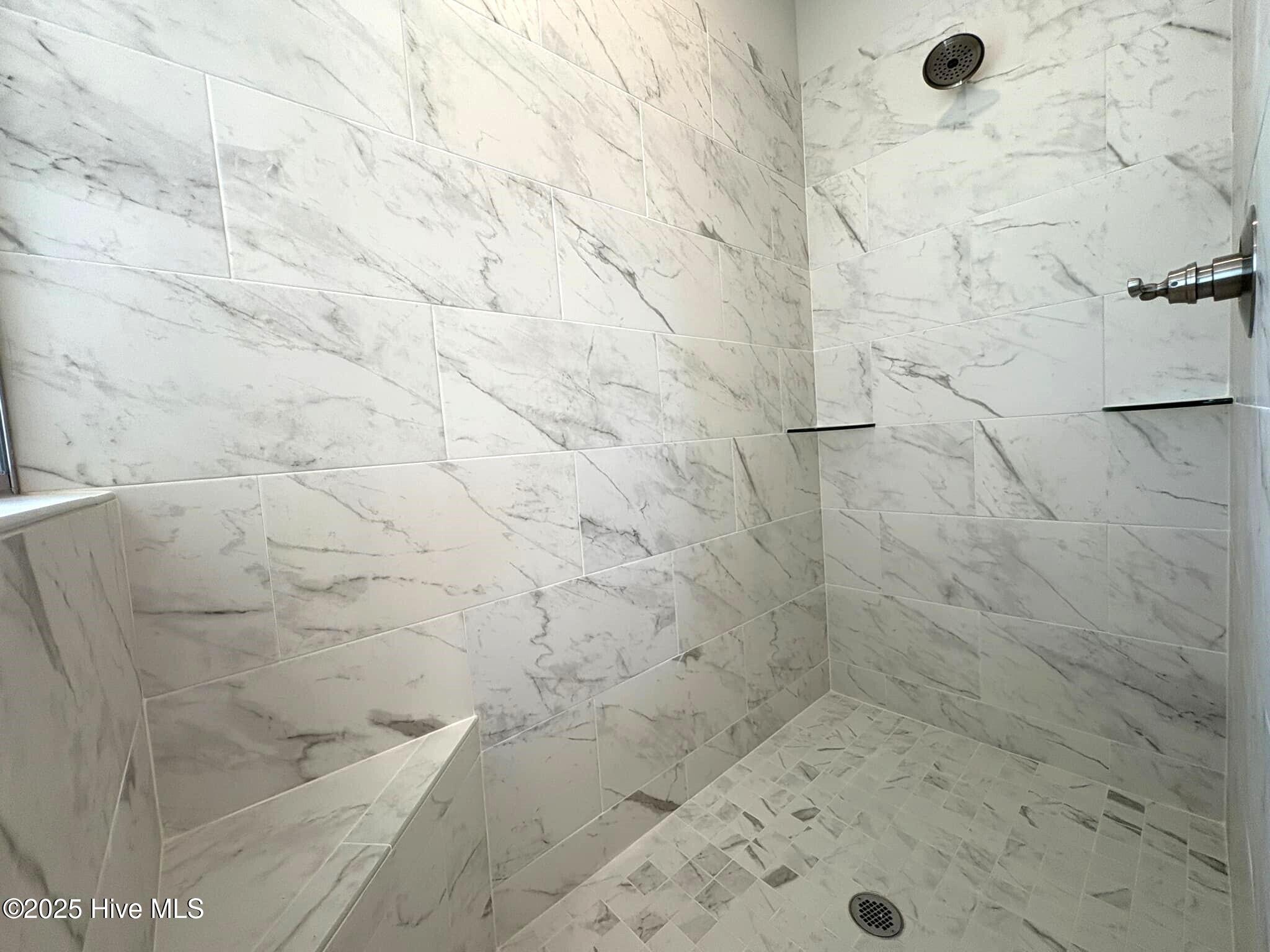 7575 Sweetwater Drive Property Photo 45