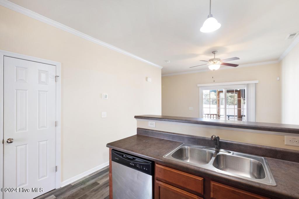 438 Caldwell Loop Property Photo 7
