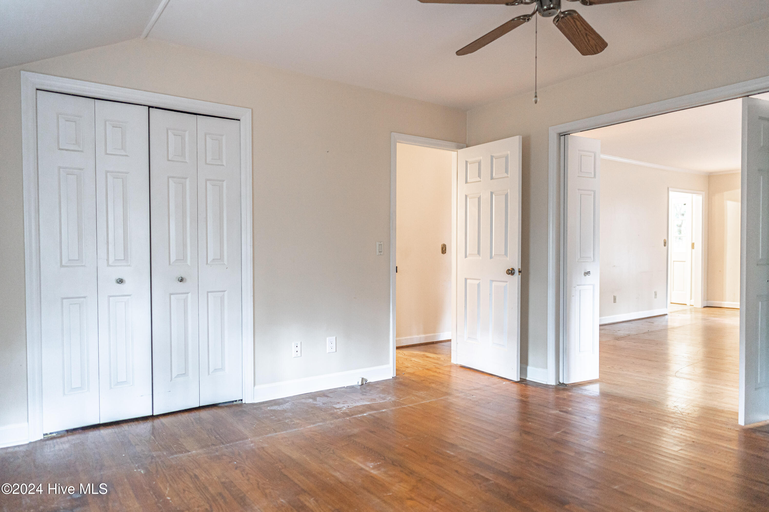 102 James Creek Road Property Photo 23