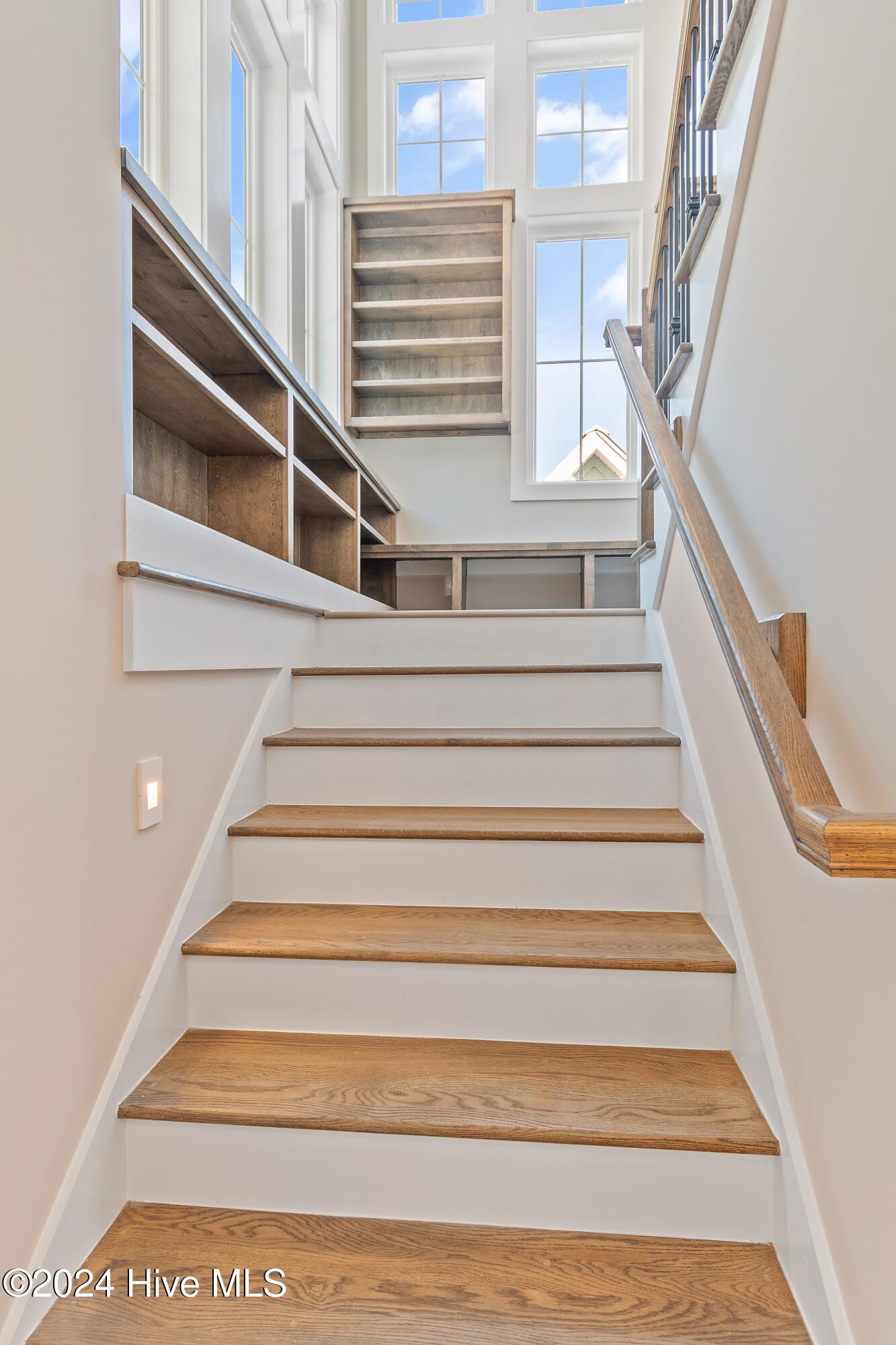 1711 Hemingway Drive Property Photo 14