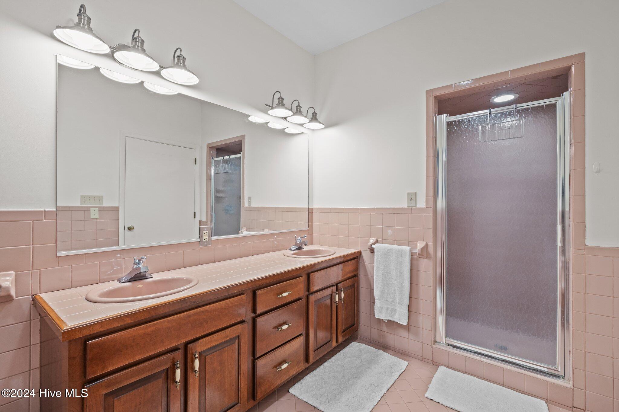 619 Westport Woods Drive Property Photo 28