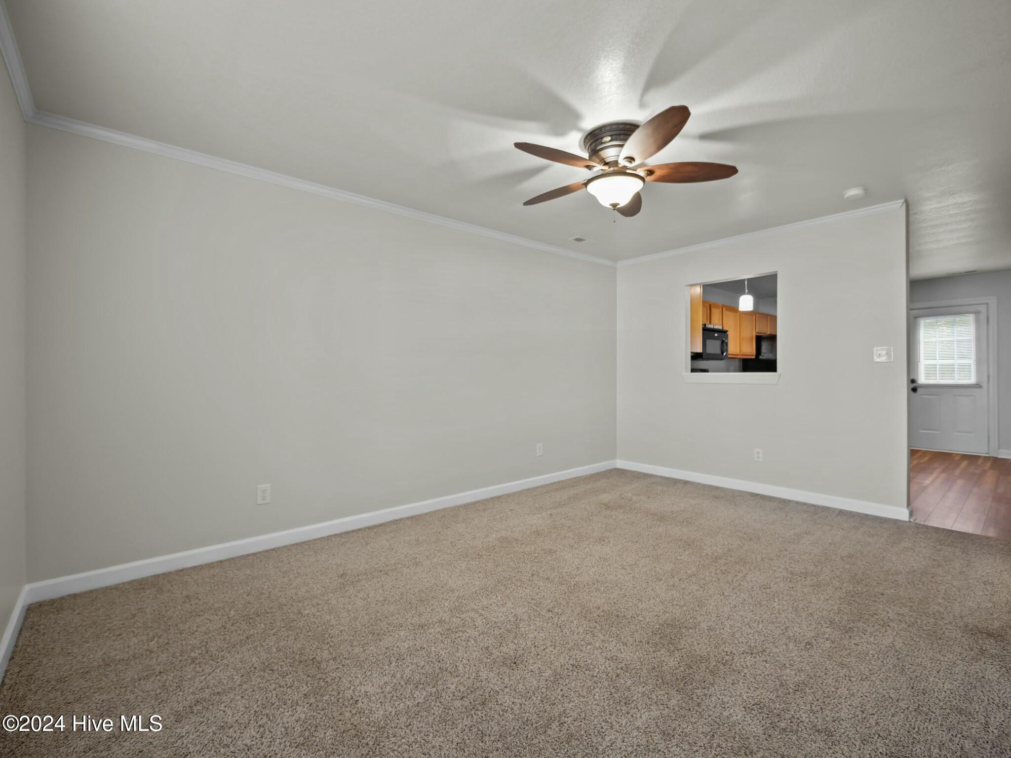 306 Streamwood Drive Drive Property Photo 13