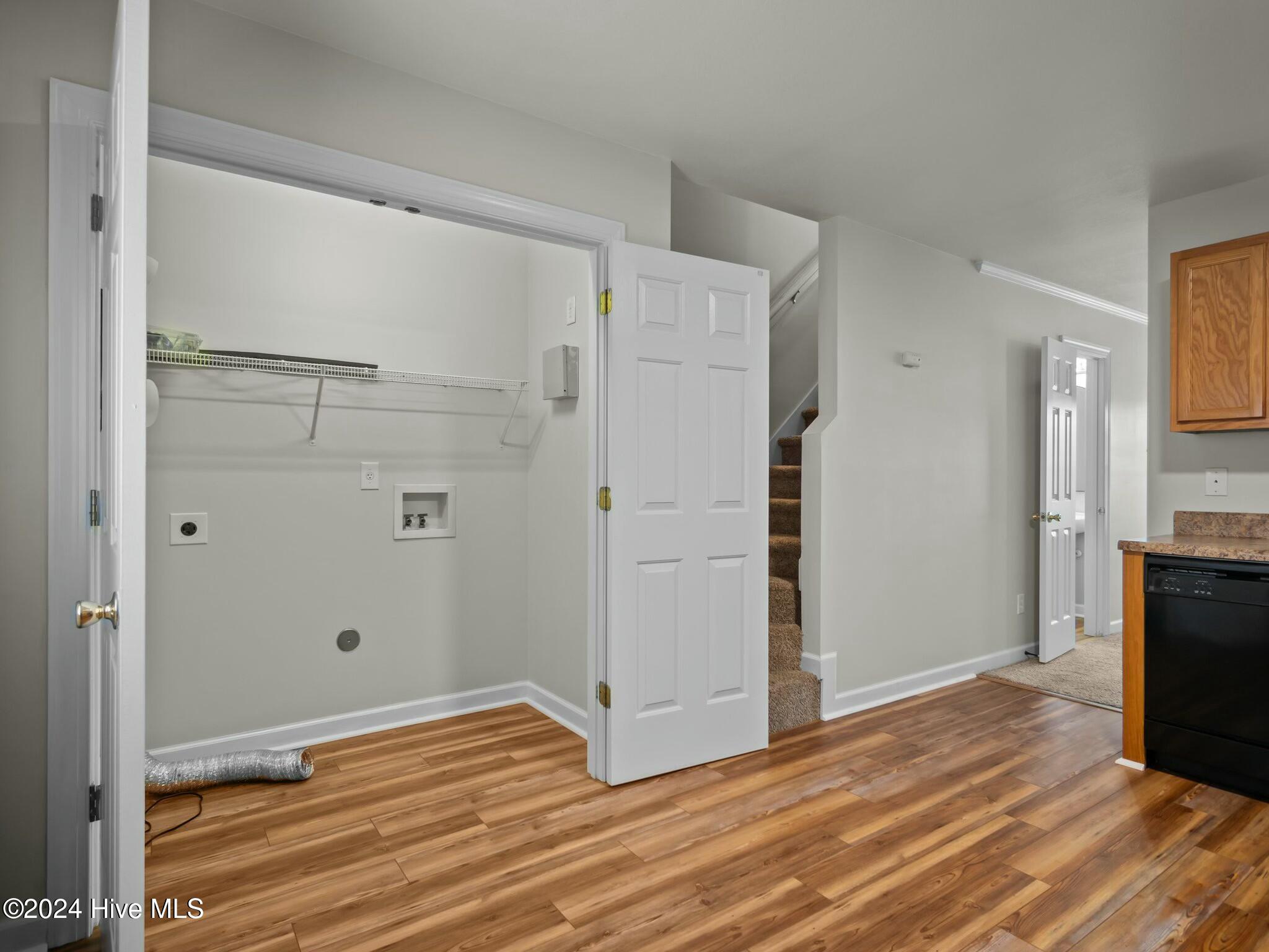 306 Streamwood Drive Drive Property Photo 23