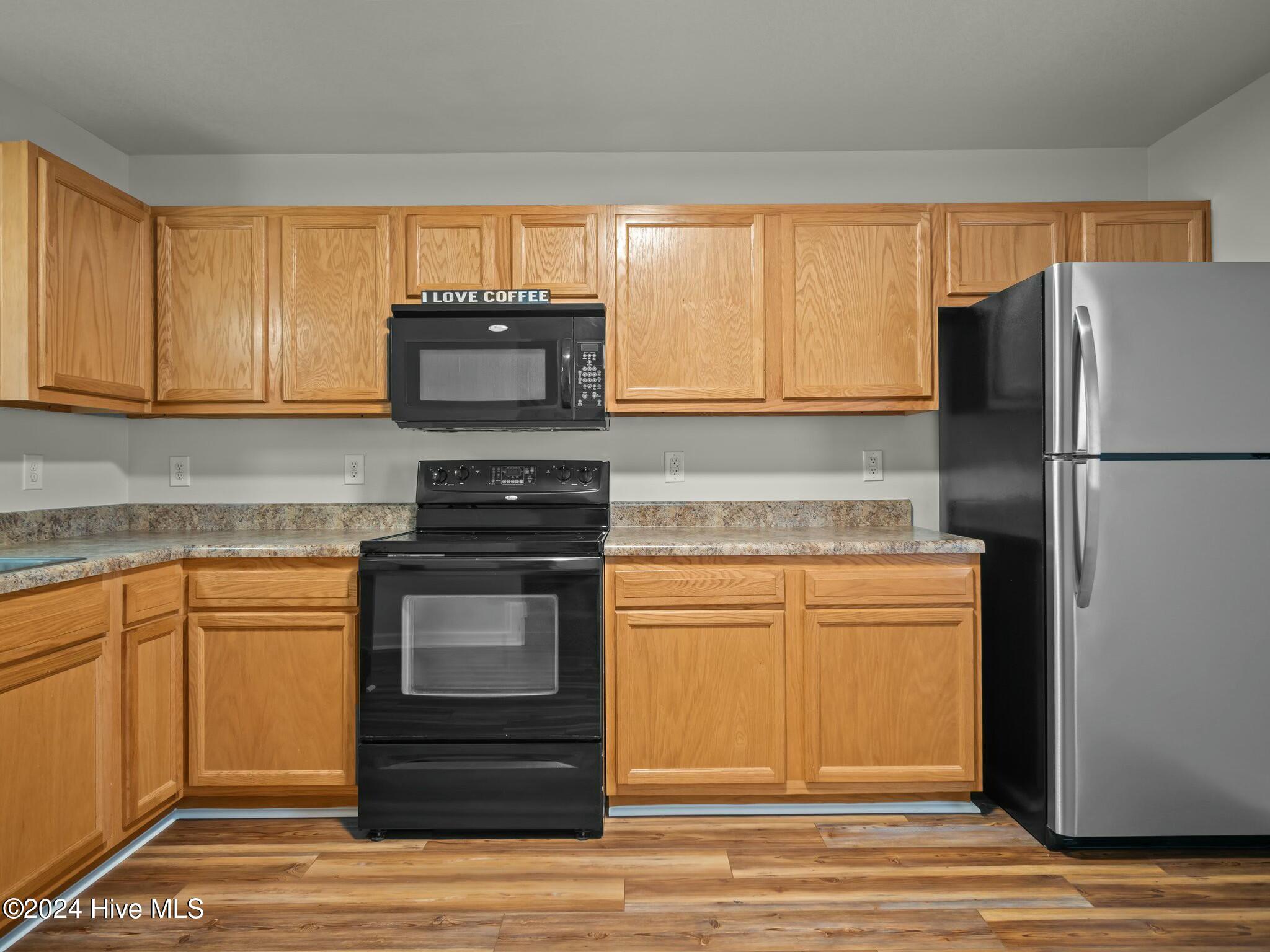 306 Streamwood Drive Drive Property Photo 26