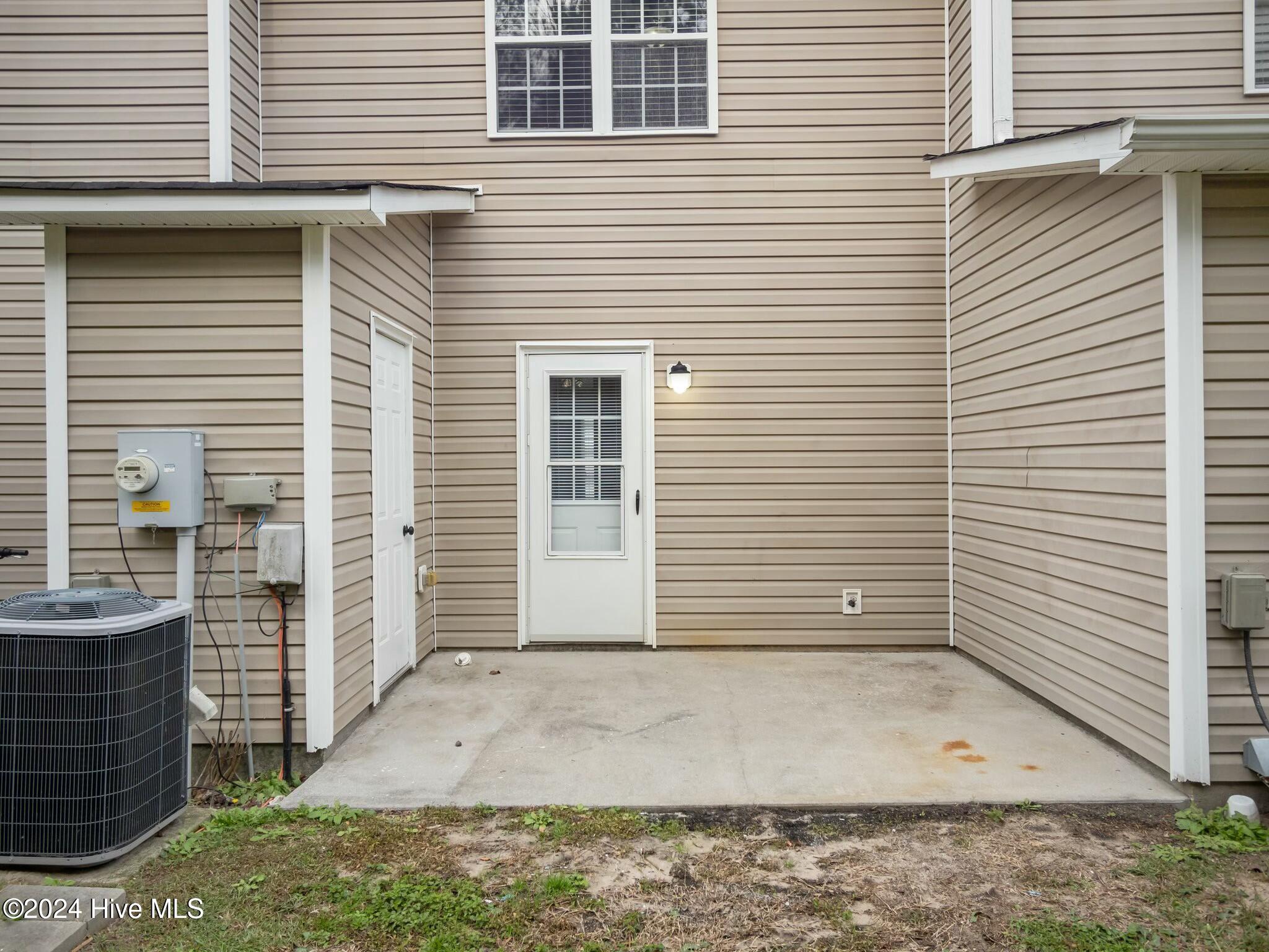 306 Streamwood Drive Drive Property Photo 43