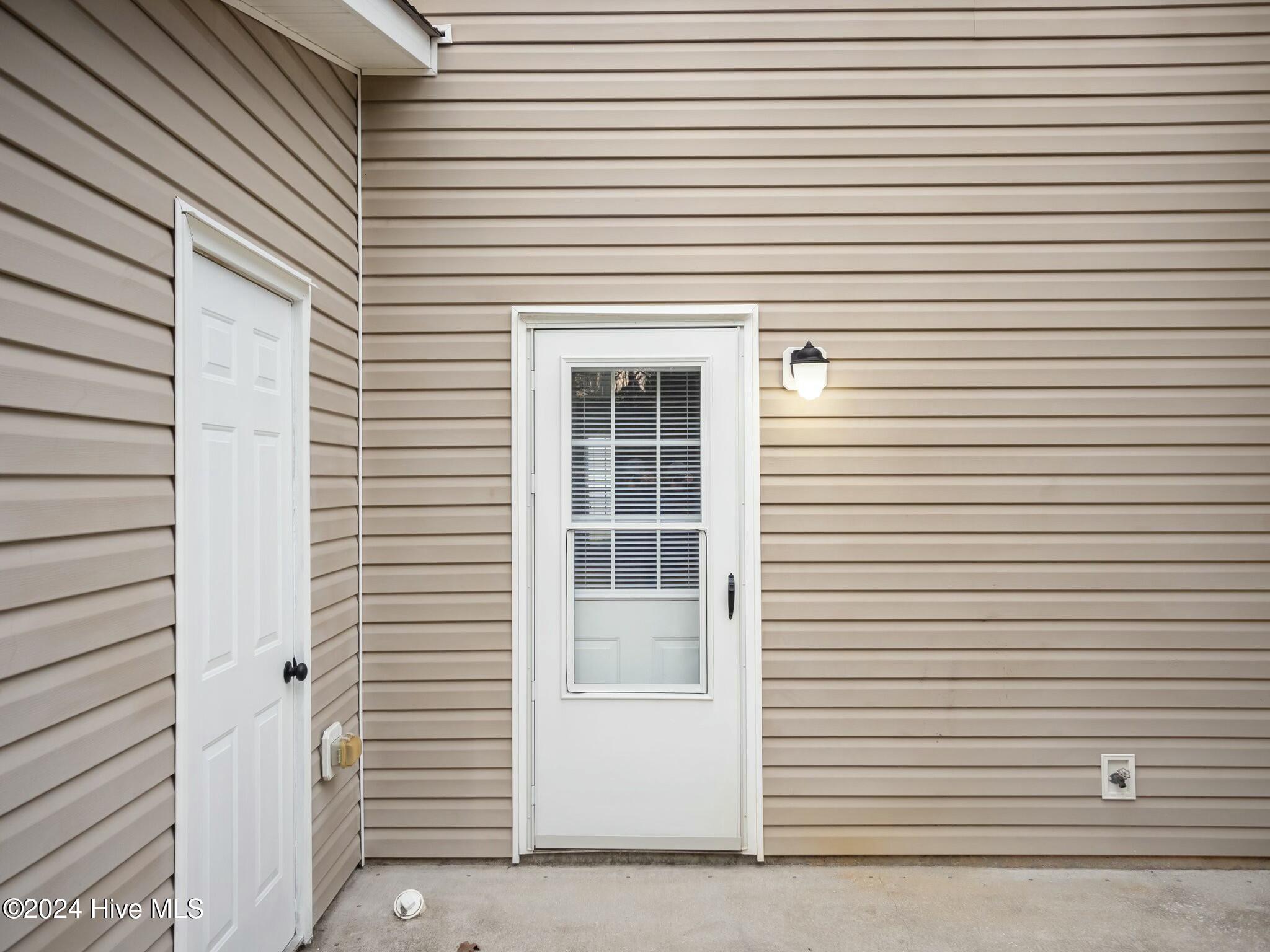 306 Streamwood Drive Drive Property Photo 45