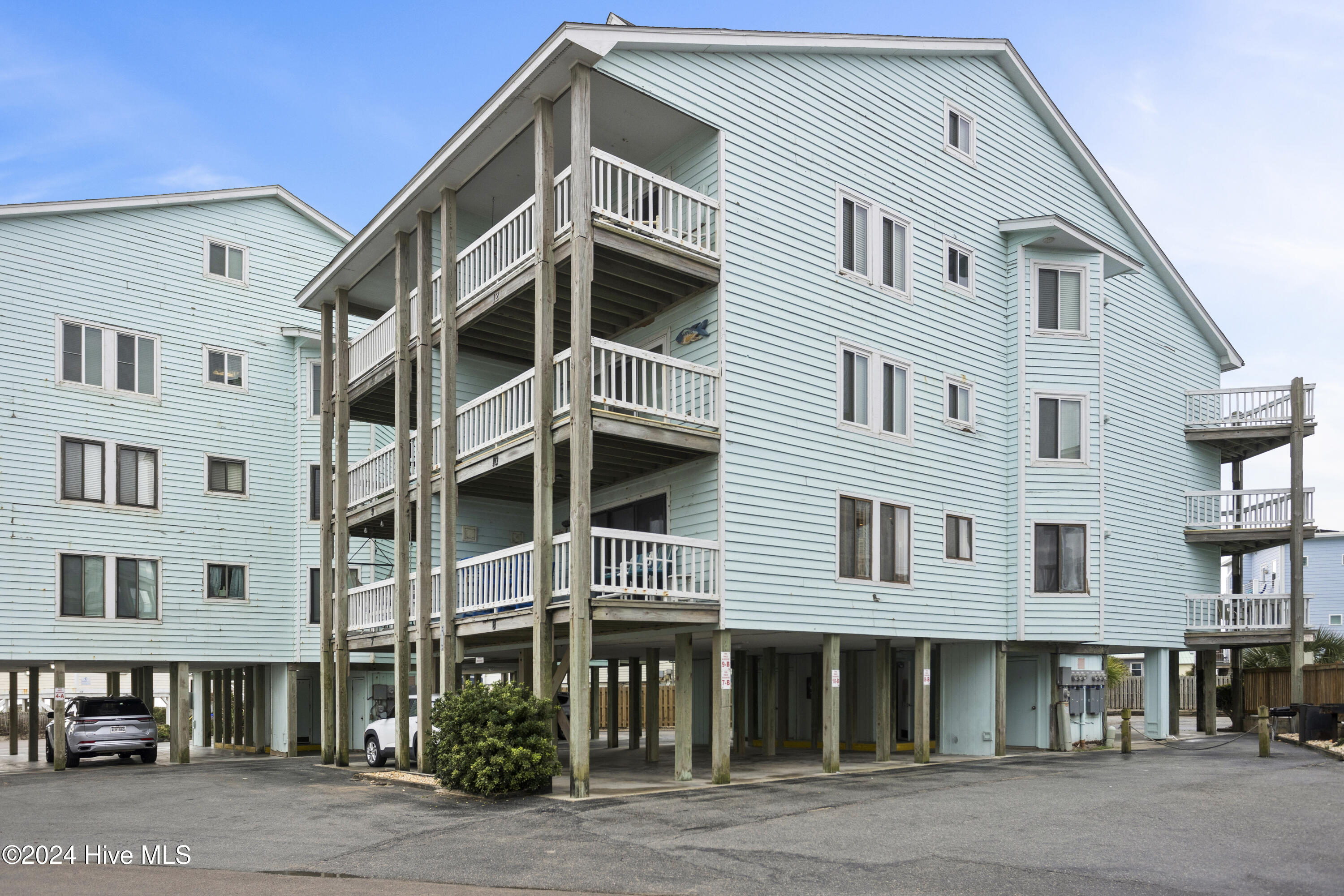 1717 Carolina Beach Avenue Unit 8b Property Photo 3