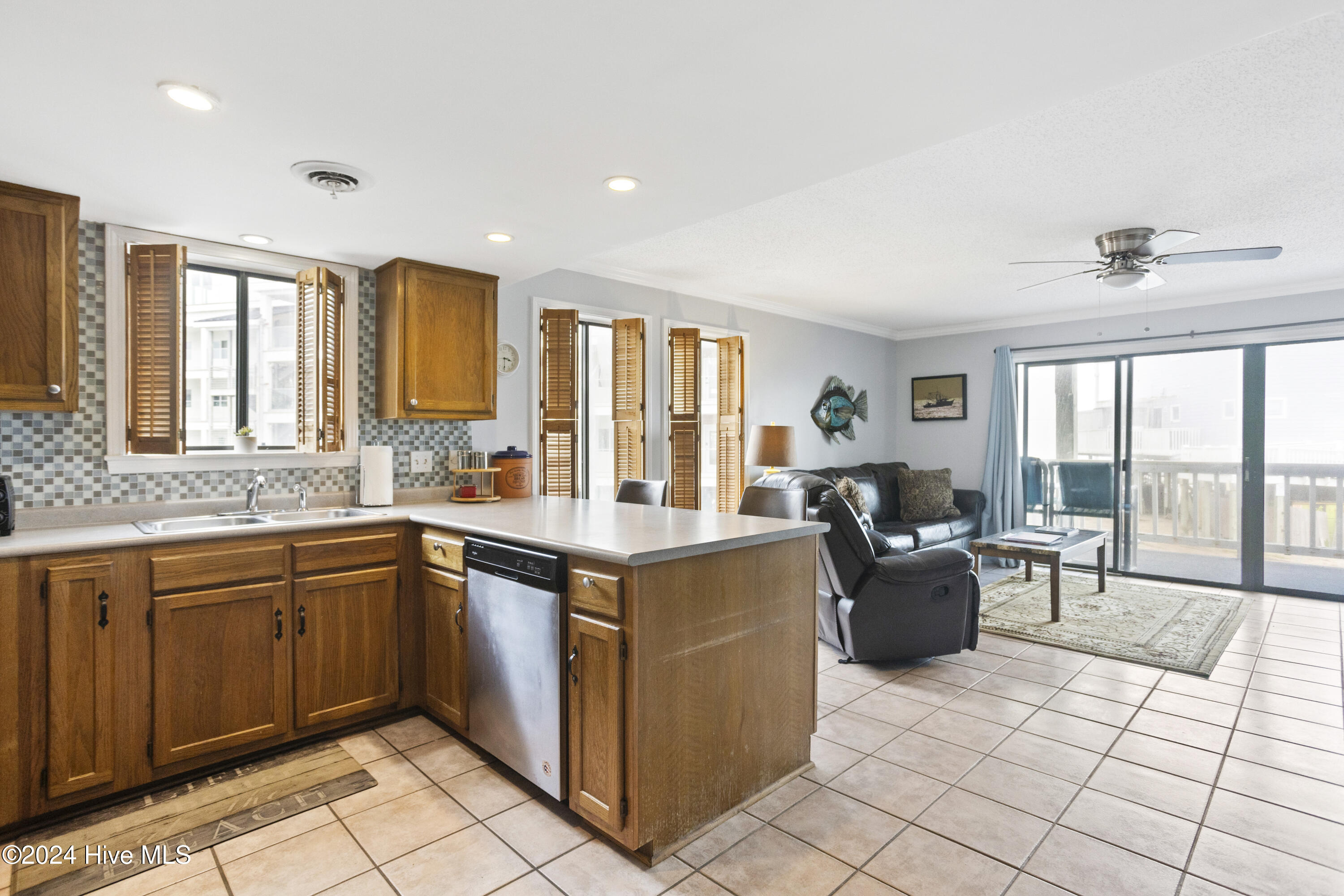 1717 Carolina Beach Avenue Unit 8b Property Photo 14