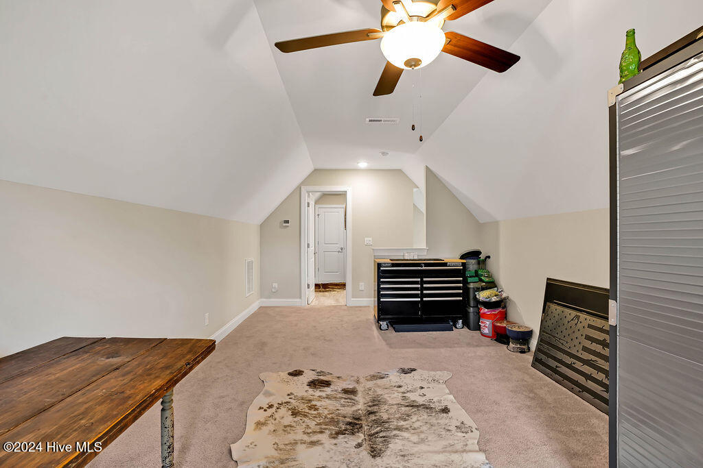 717 Breezewood Drive Property Photo 23