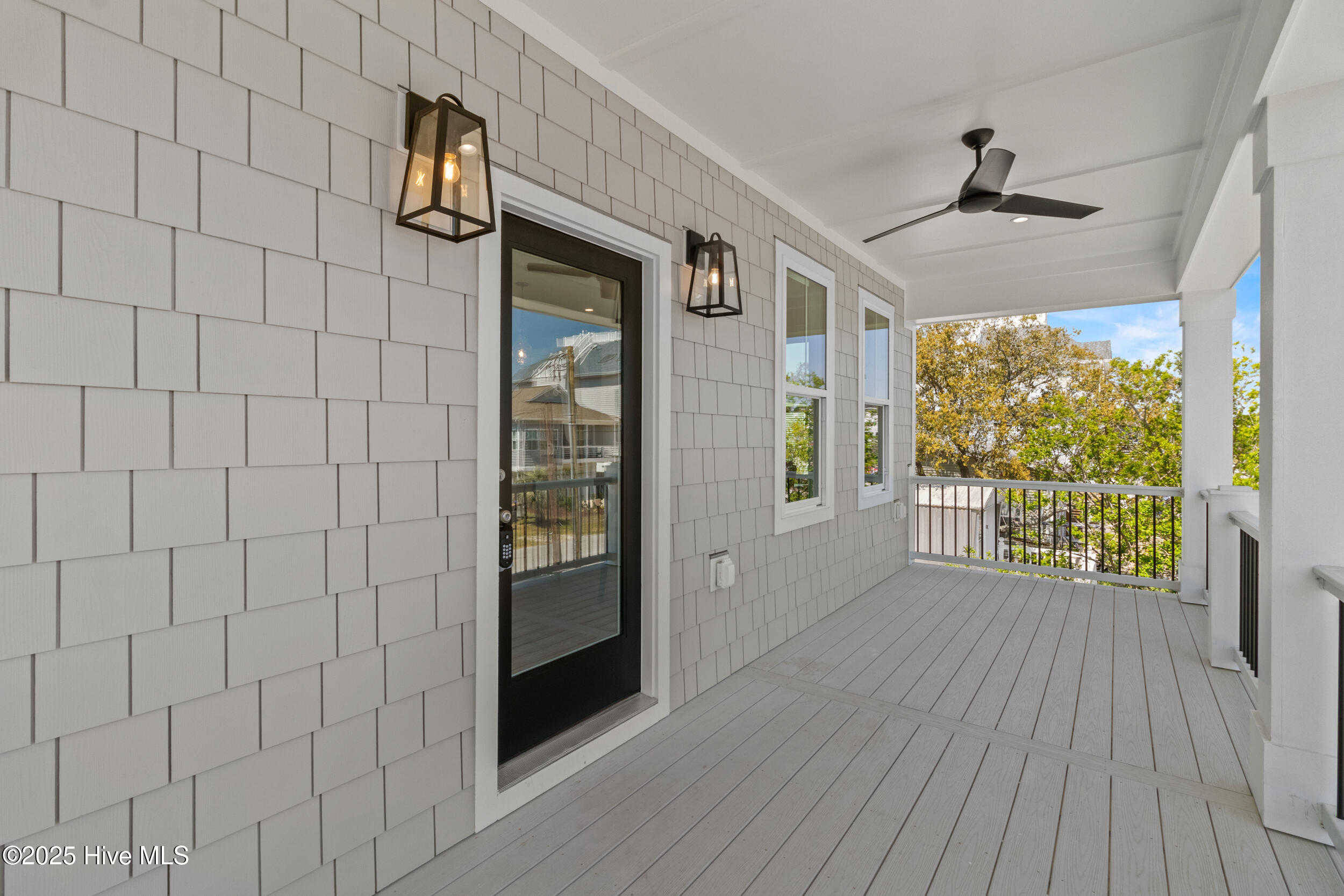 1514 Mackerel Lane Property Photo 3