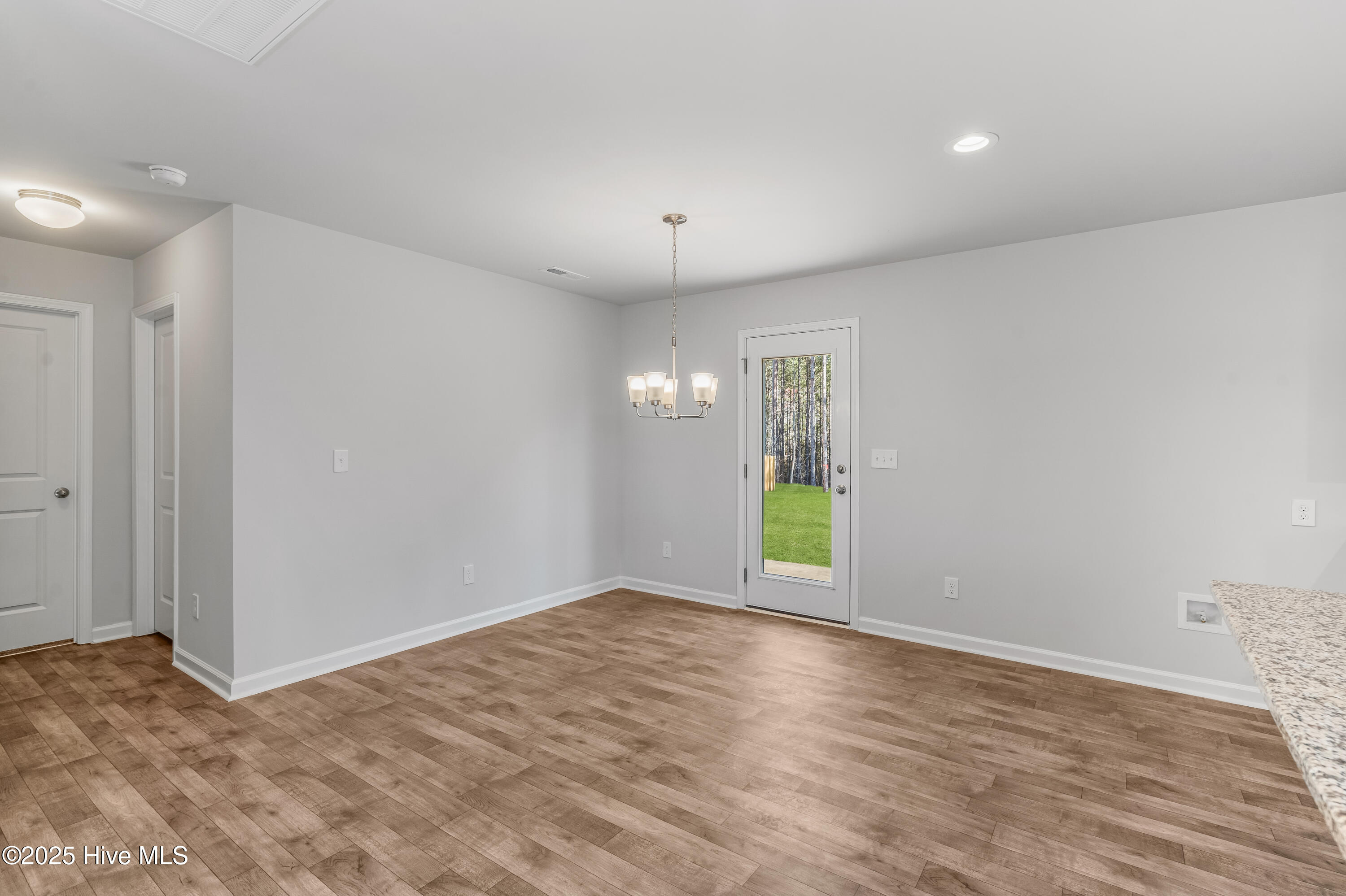 283 Rocking Horse Lane Property Photo 15