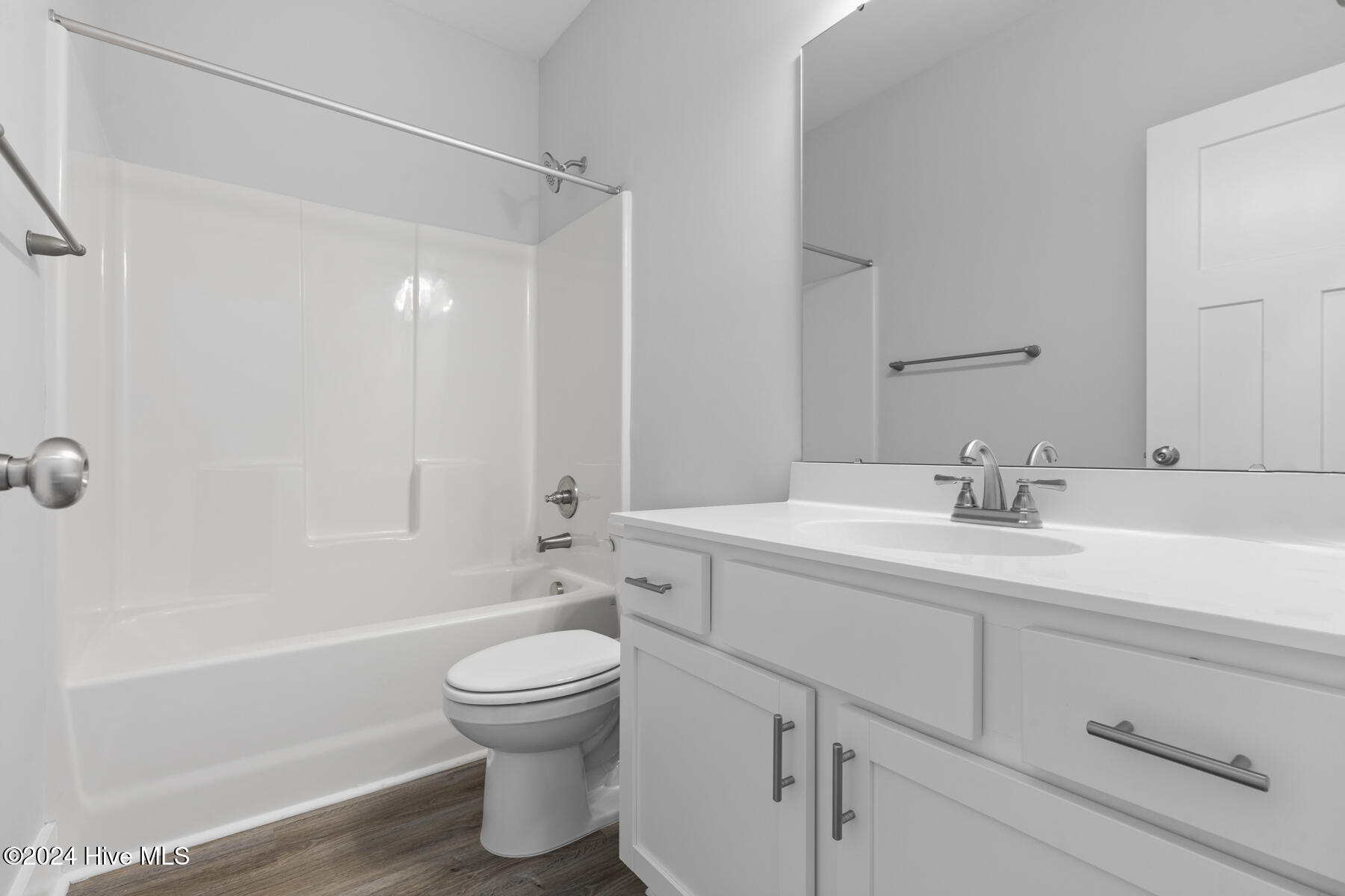 110 Napoli Drive Property Photo 21