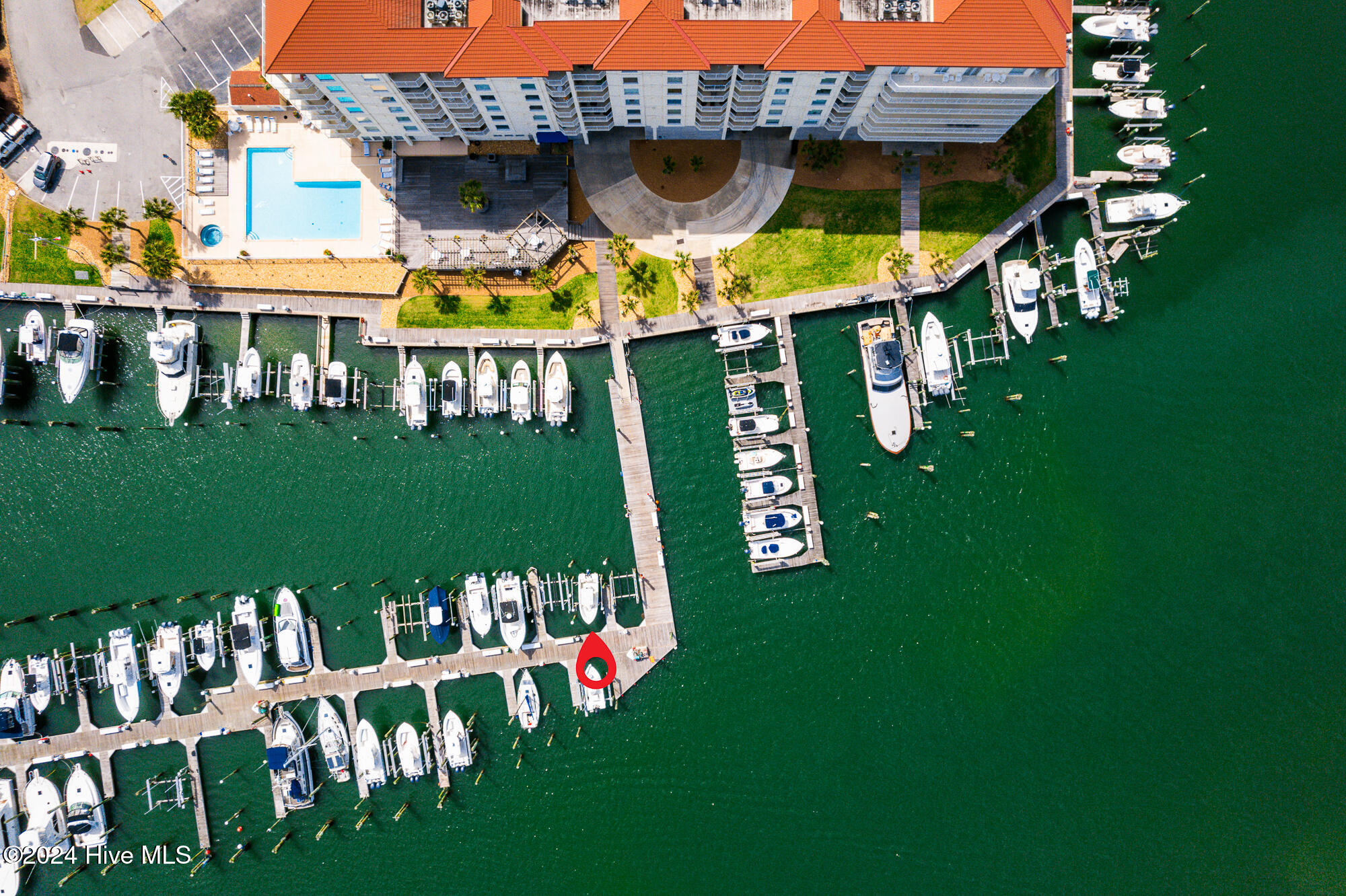 100 Olde Towne Yacht Club Road C09 Property Photo 5